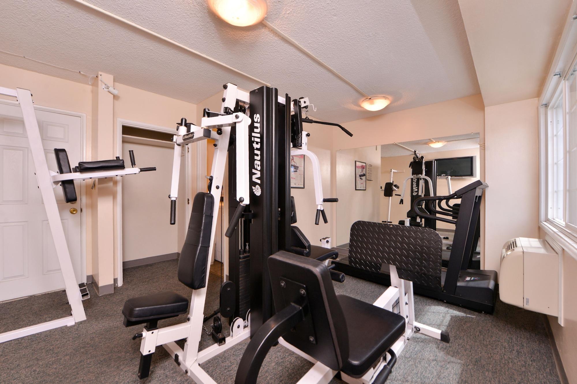 Gimnasio Campus Inn & Suites Eugene Downtown