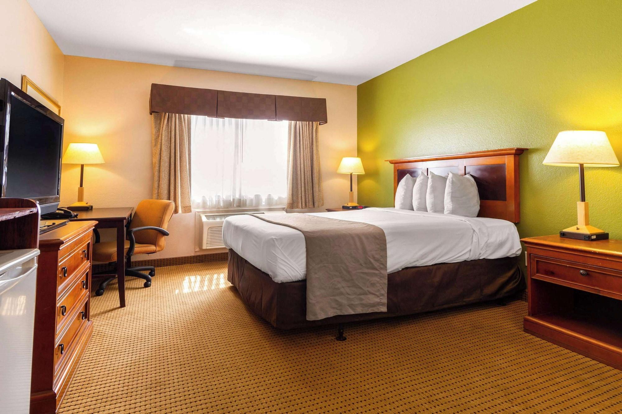 Habitación Rodeway Inn Auburn - Foresthill