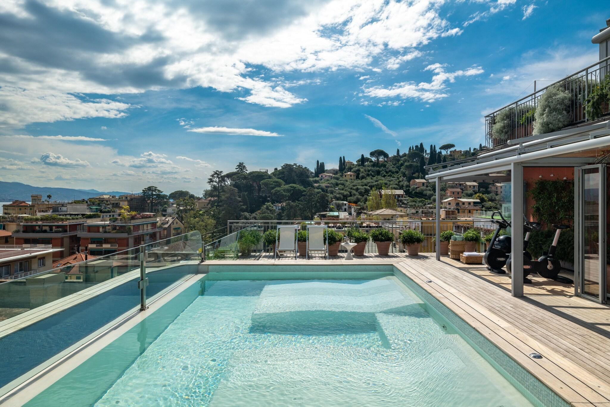 Vista Piscina Hotel Minerva