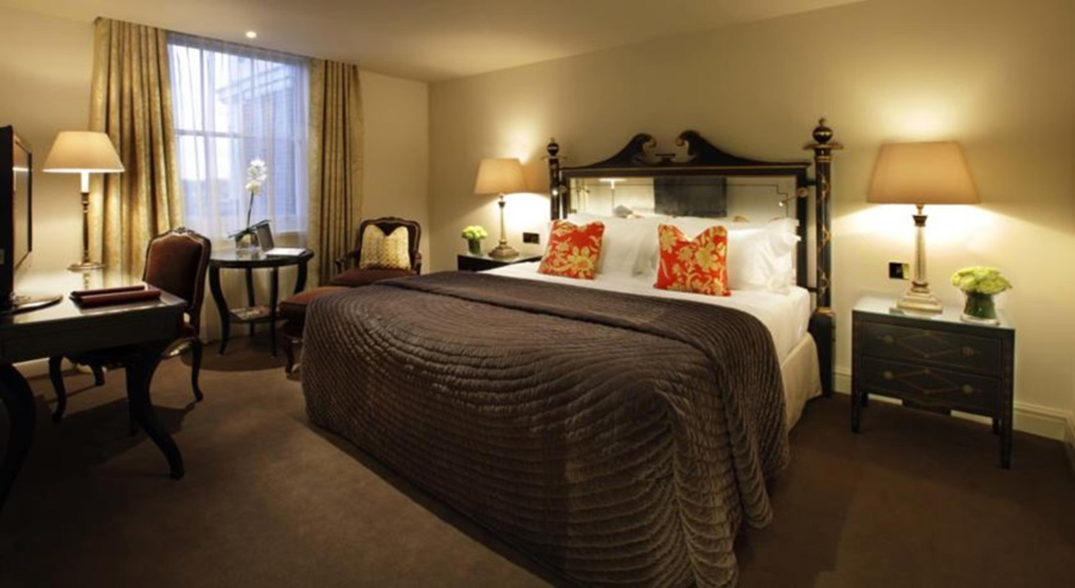 Vista Exterior The Kensington Hotel