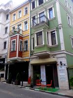 Alojamiento - Green Bird