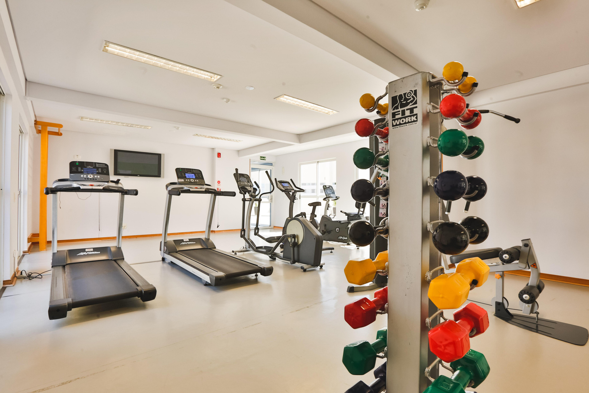 Gimnasio Hotel Euro Suite Curitiba Batel By Nacional Inn