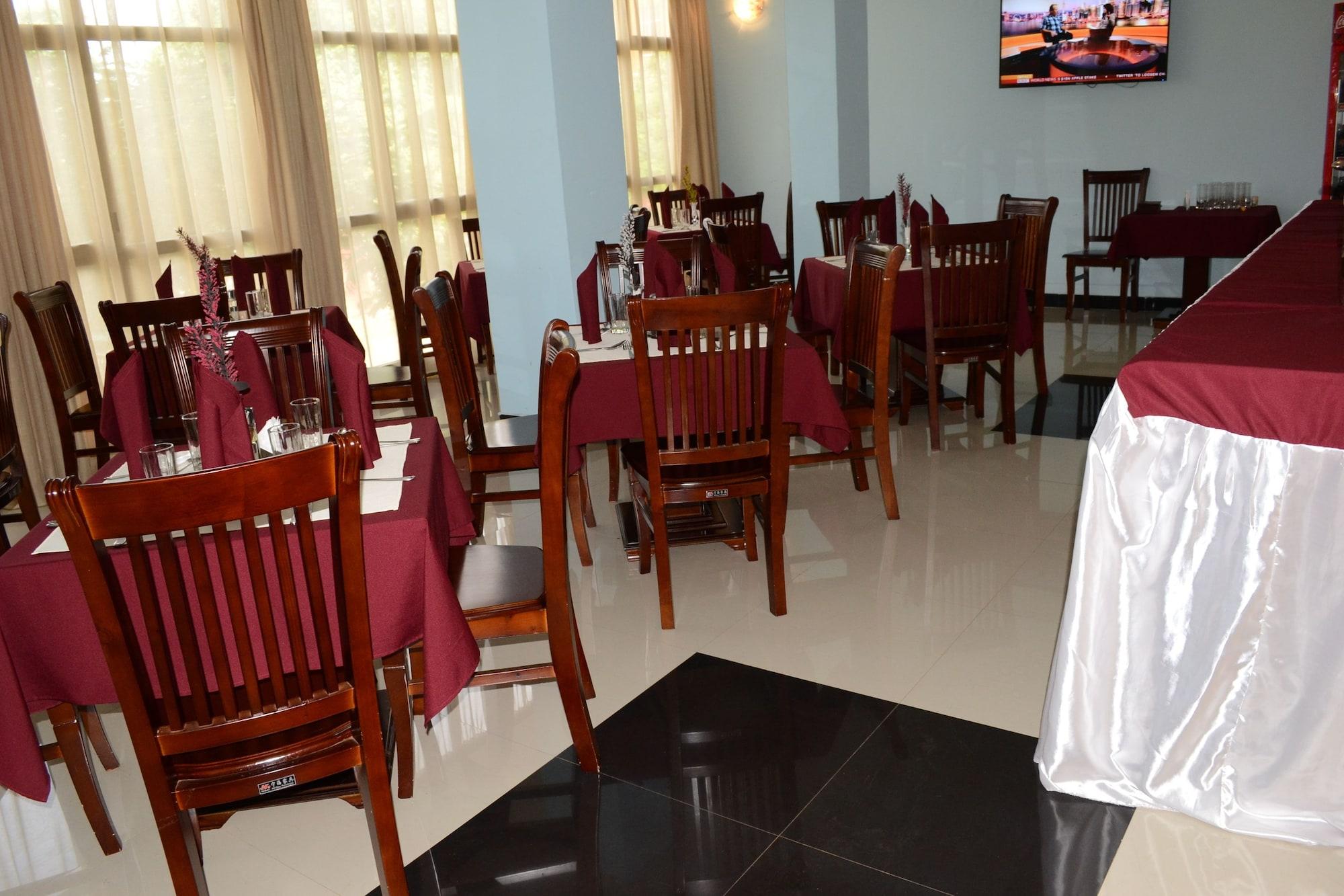 Restaurant Lake Mark Hotel
