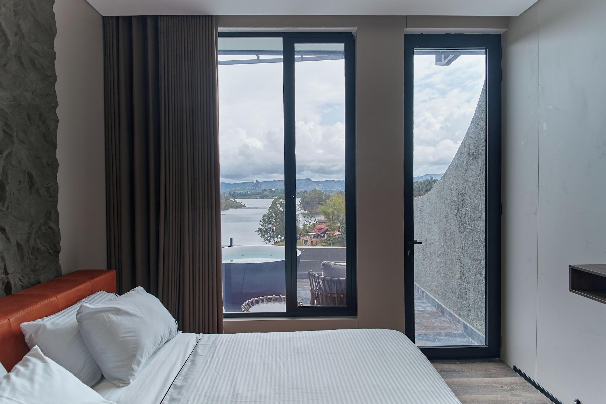 Habitación Roka Hotel
