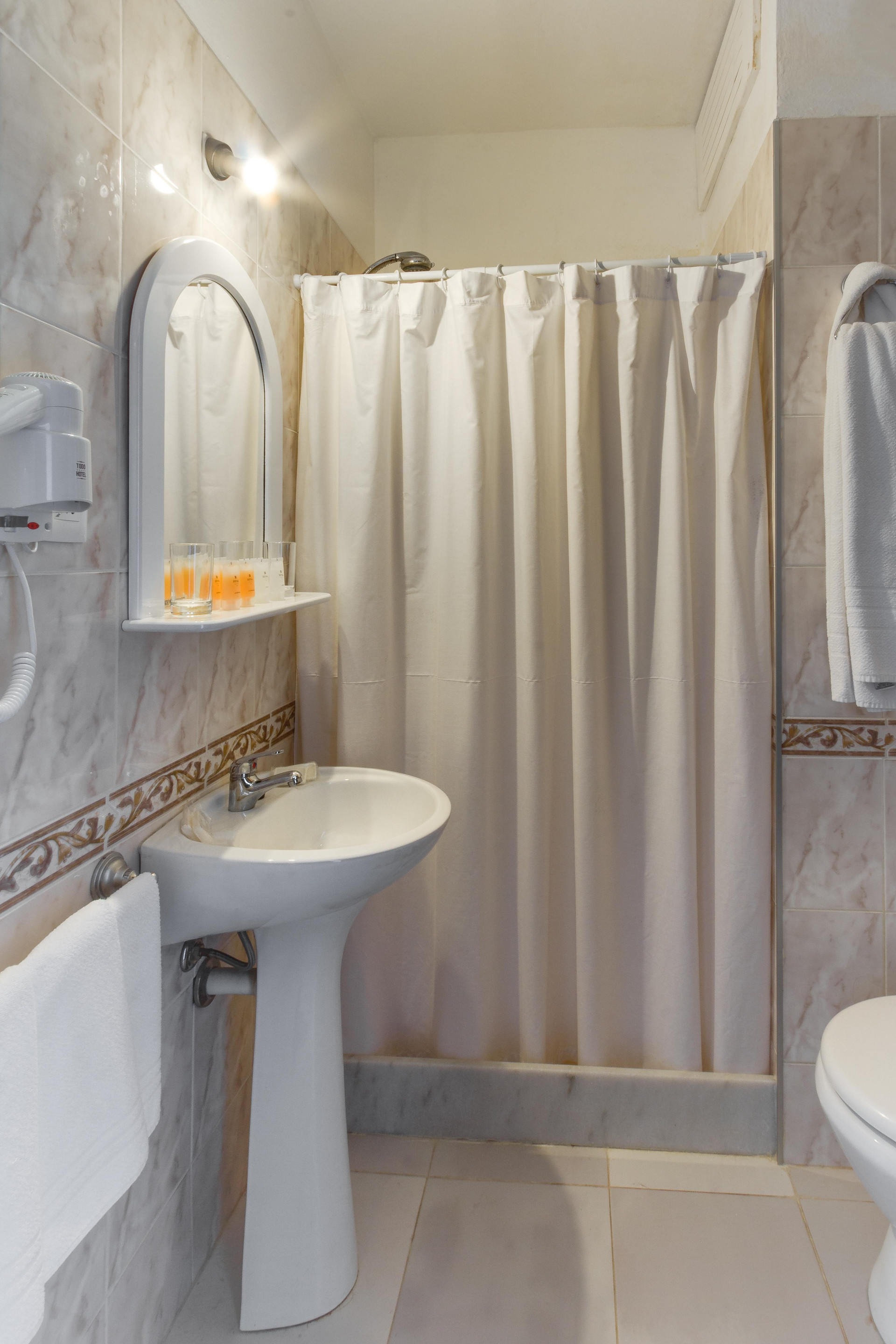 Equipamiento de Habitación Hotel Royal