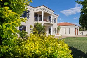 Alojamiento - The Studio Guest House