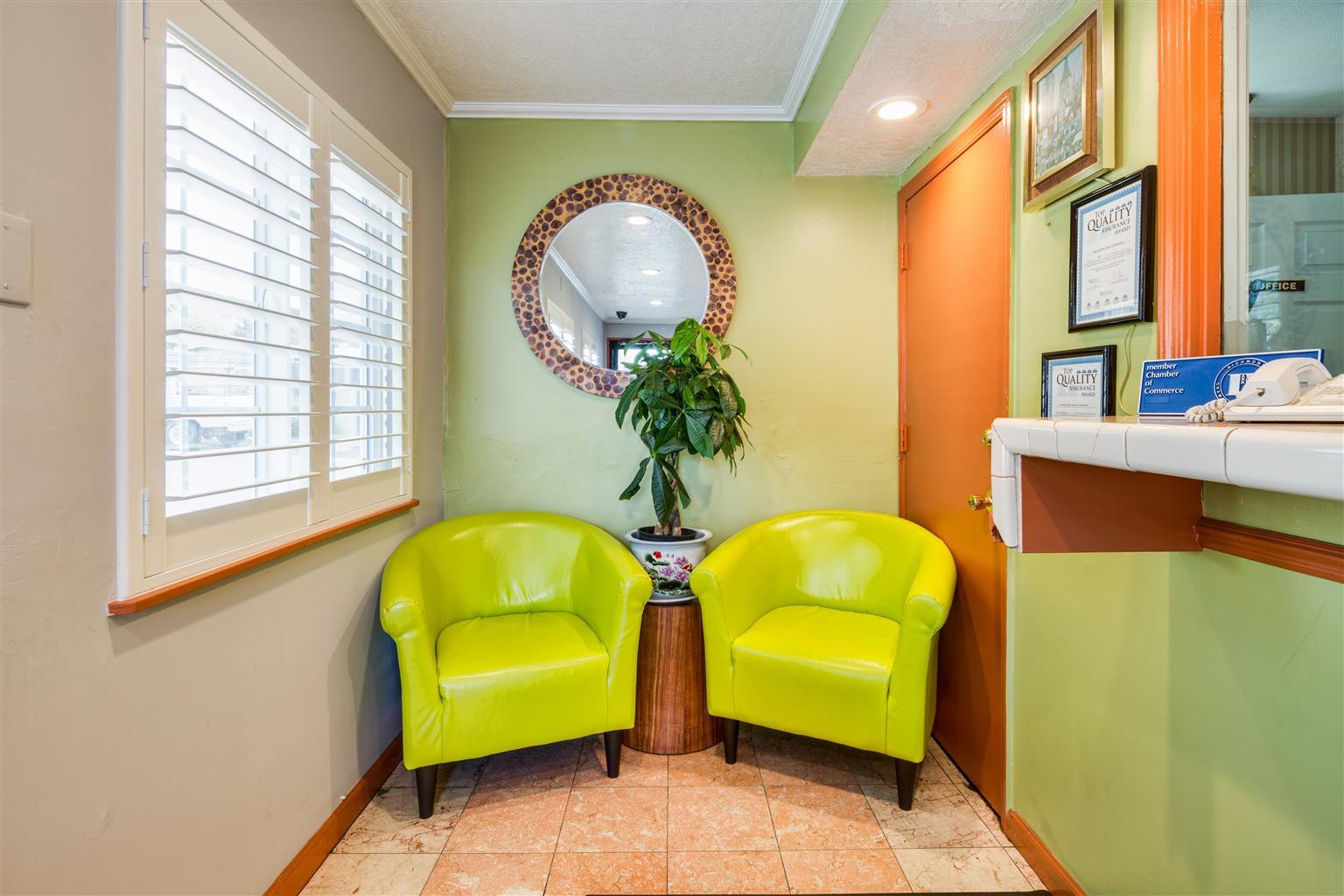 Vista Lobby Americas Best Value Inn Richmond San Francisco