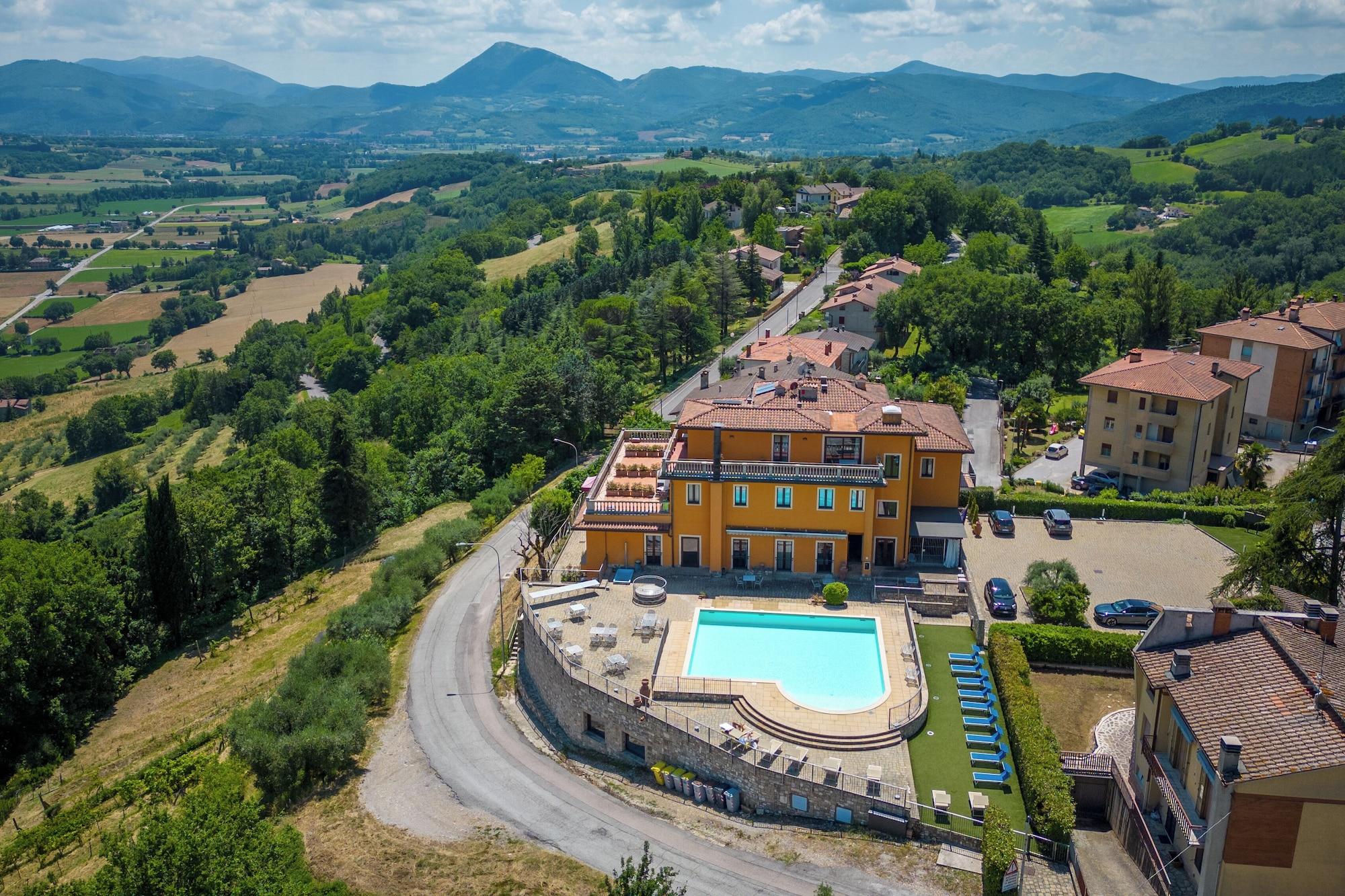 Vista Exterior Hotel Fortebraccio