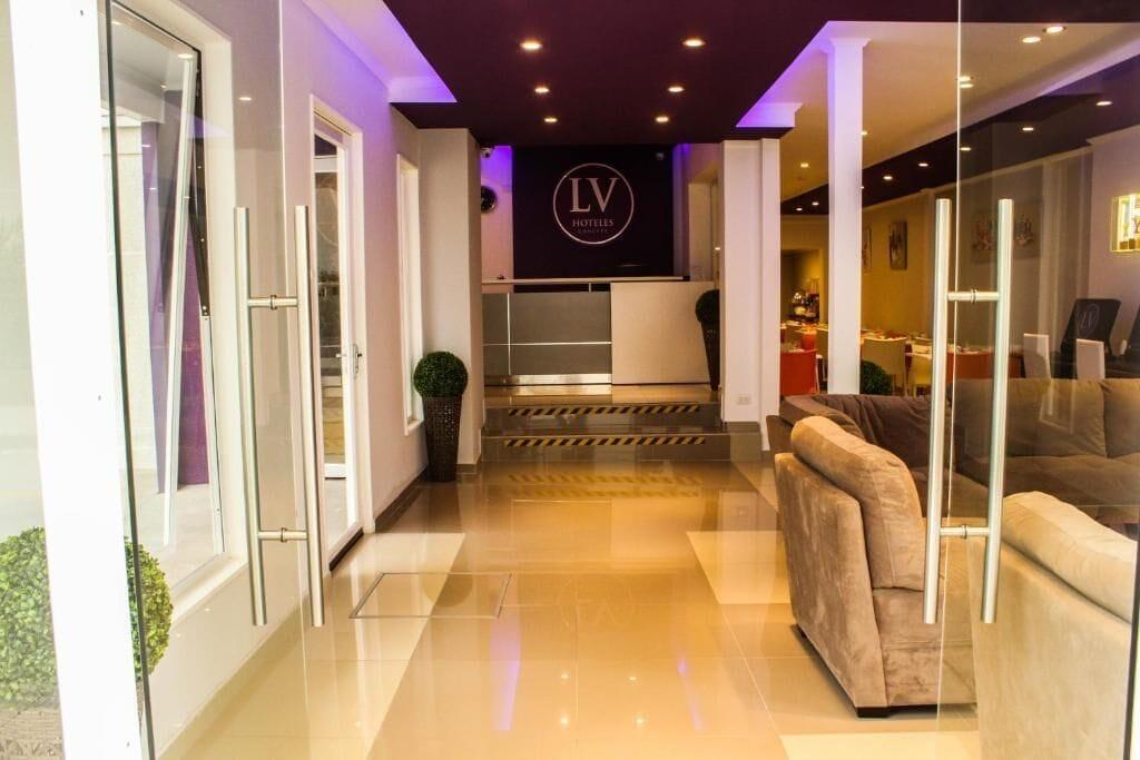 Vista Lobby LV Hoteles