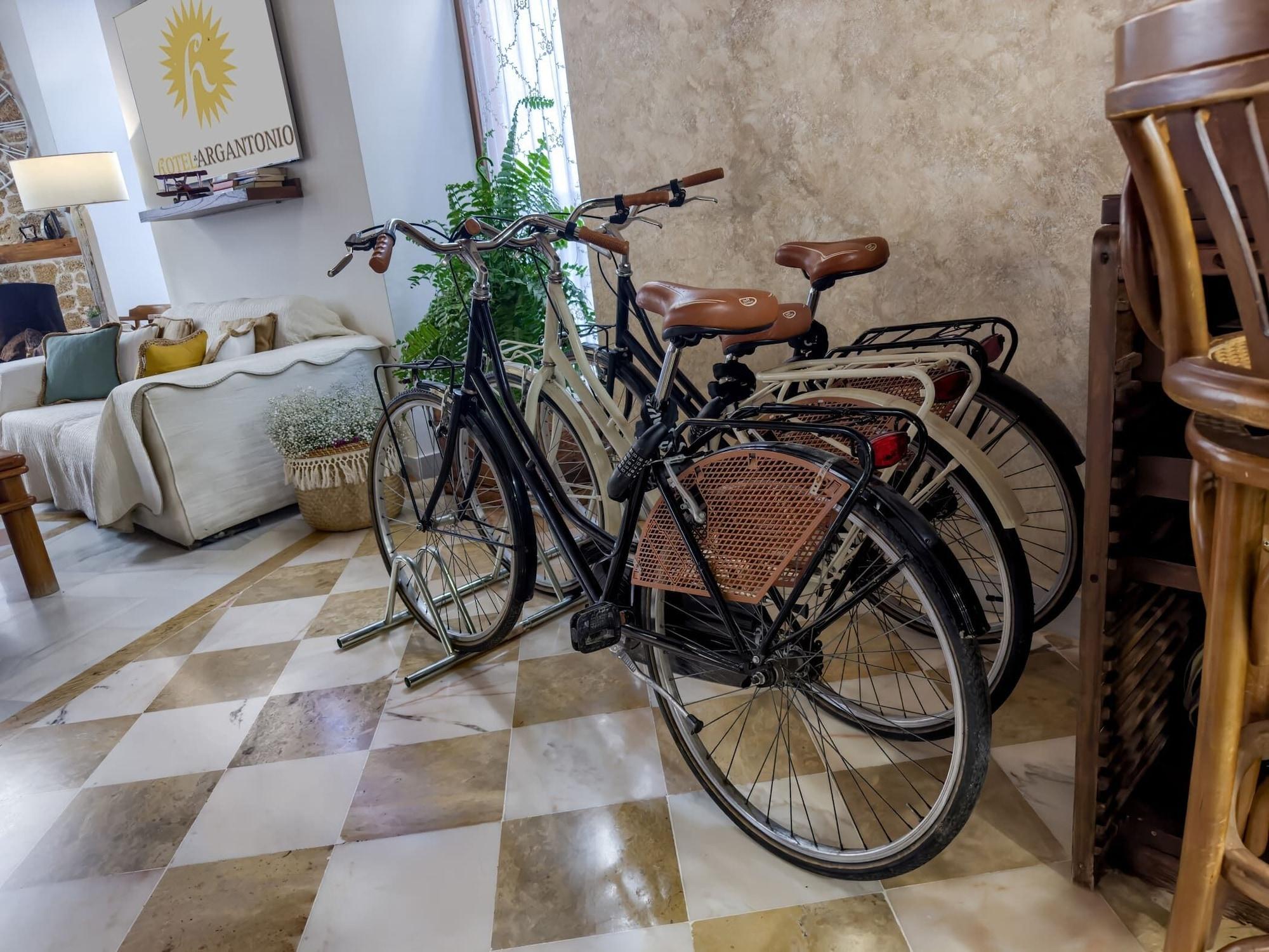 Varios Hotel Argantonio