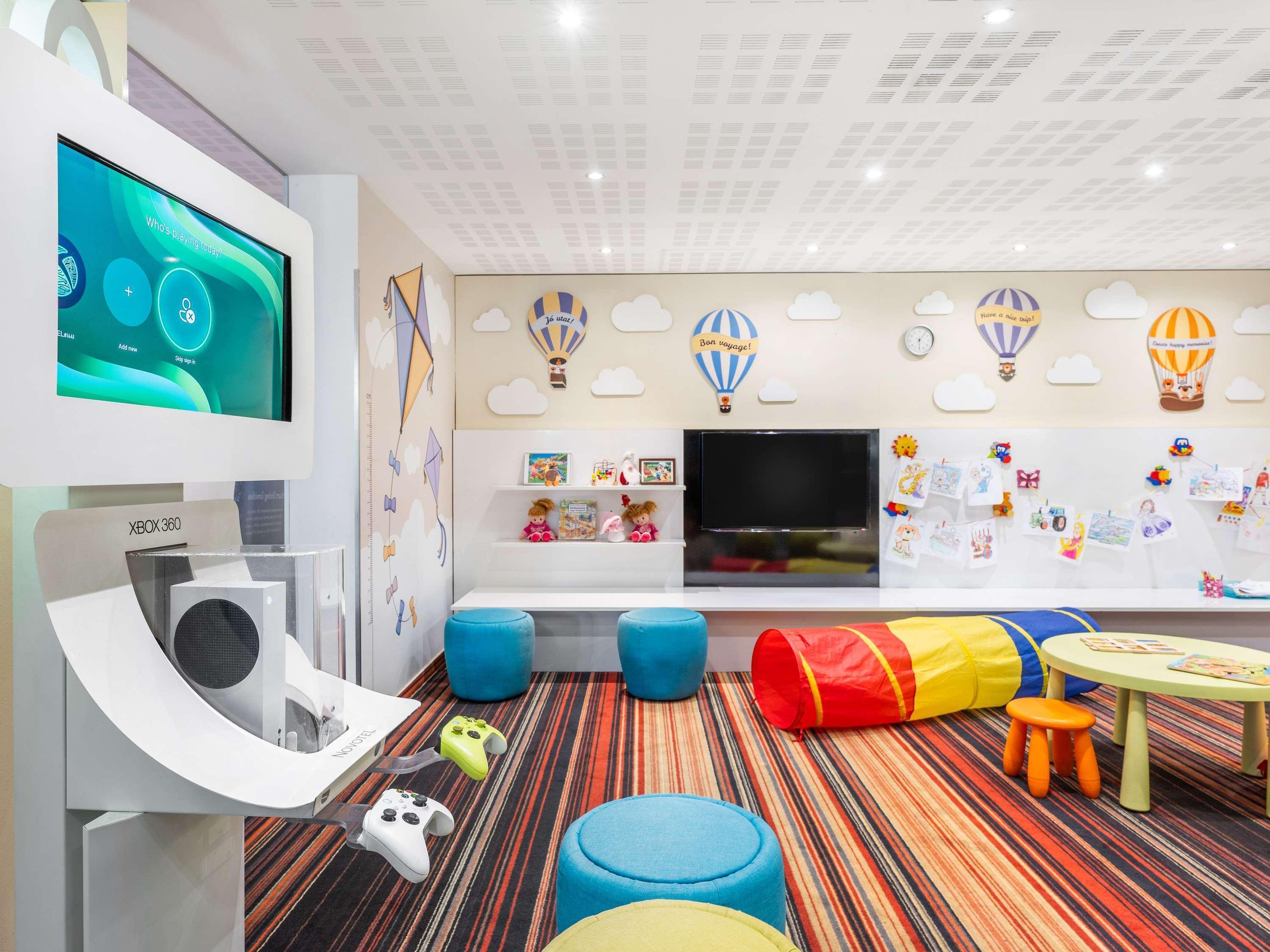 Vista Lobby Novotel Budapest City