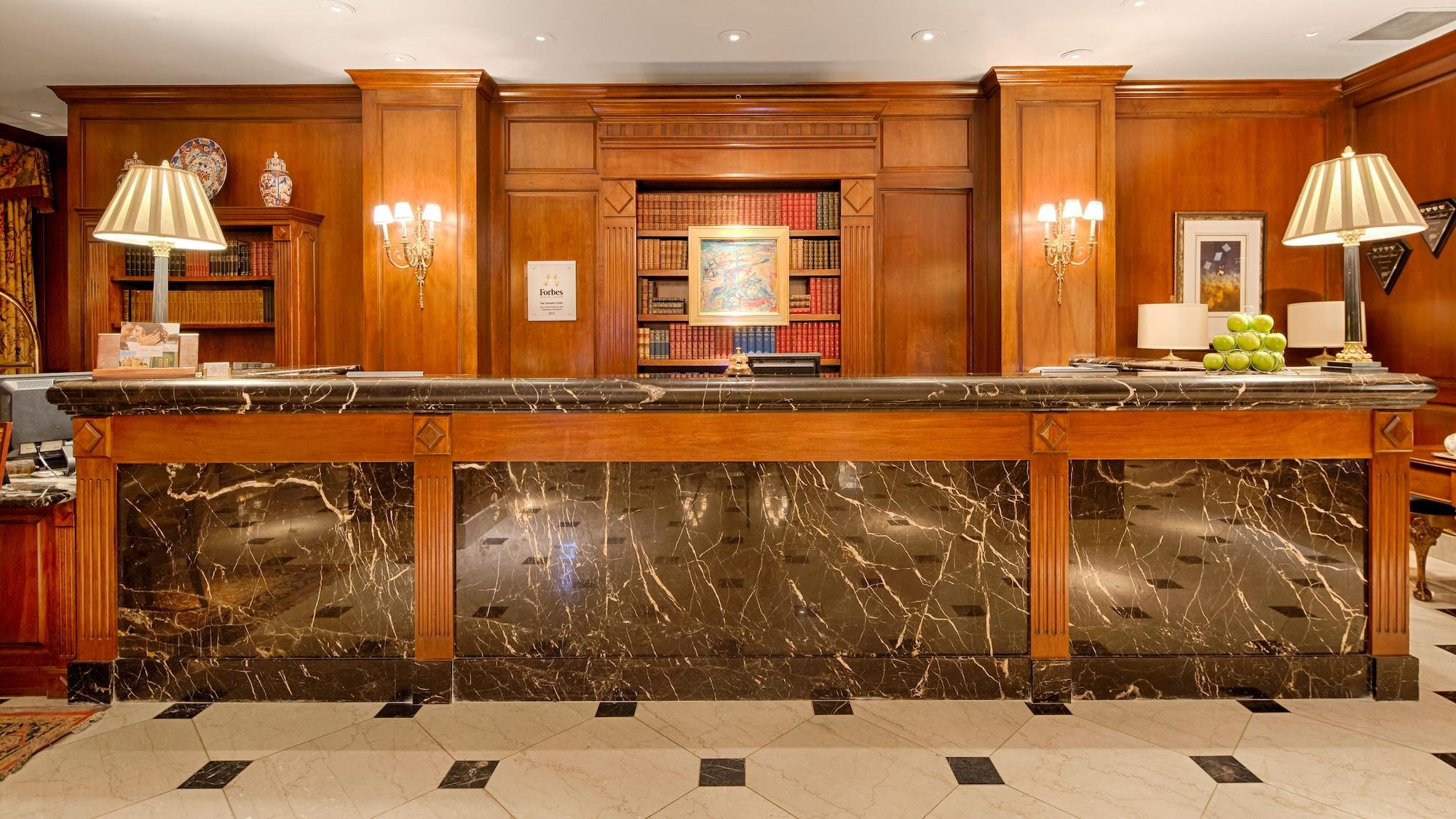 Vista Lobby The Townsend Hotel