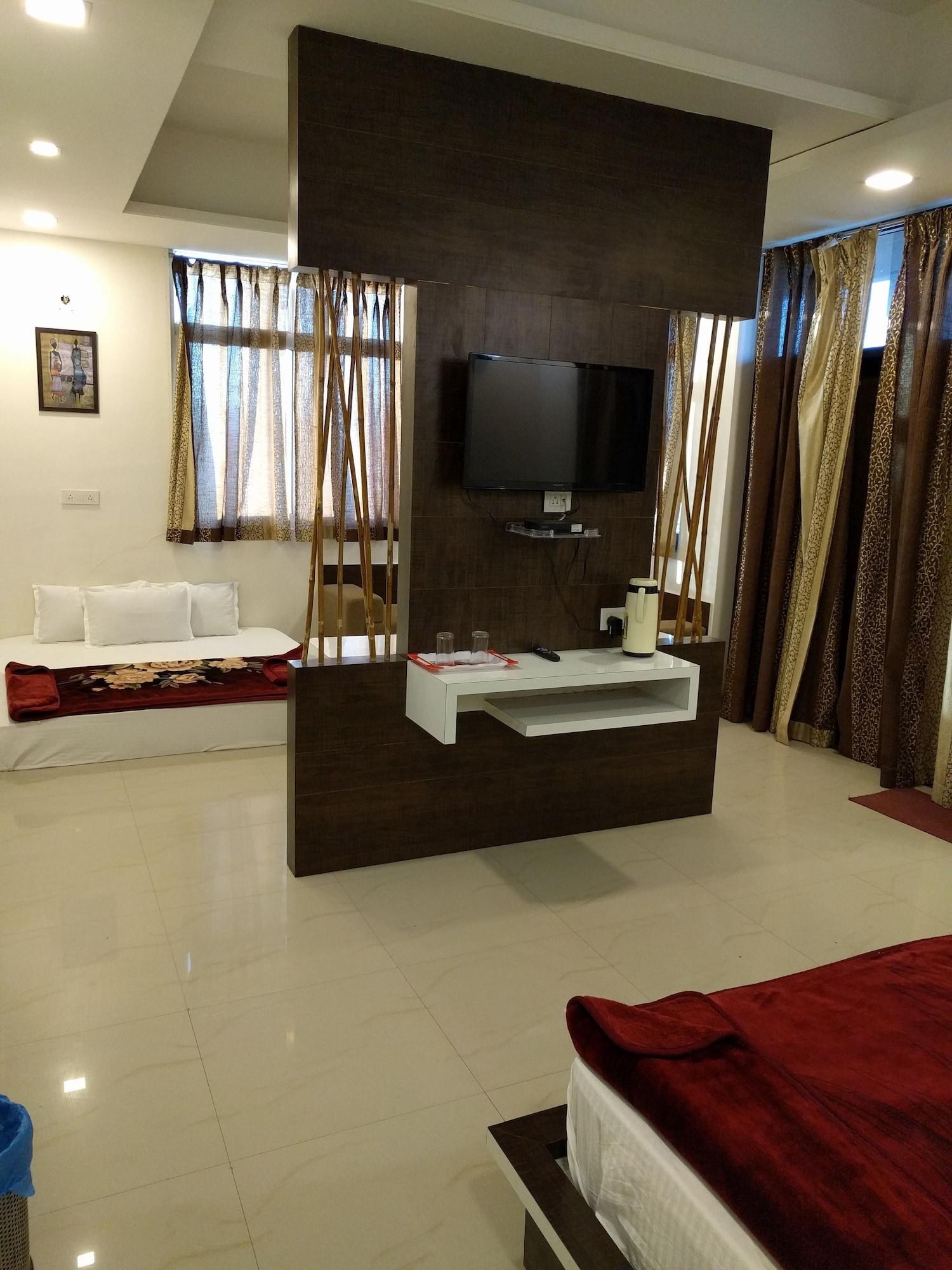 Equipamiento de Habitación Hotel Surya Mahal