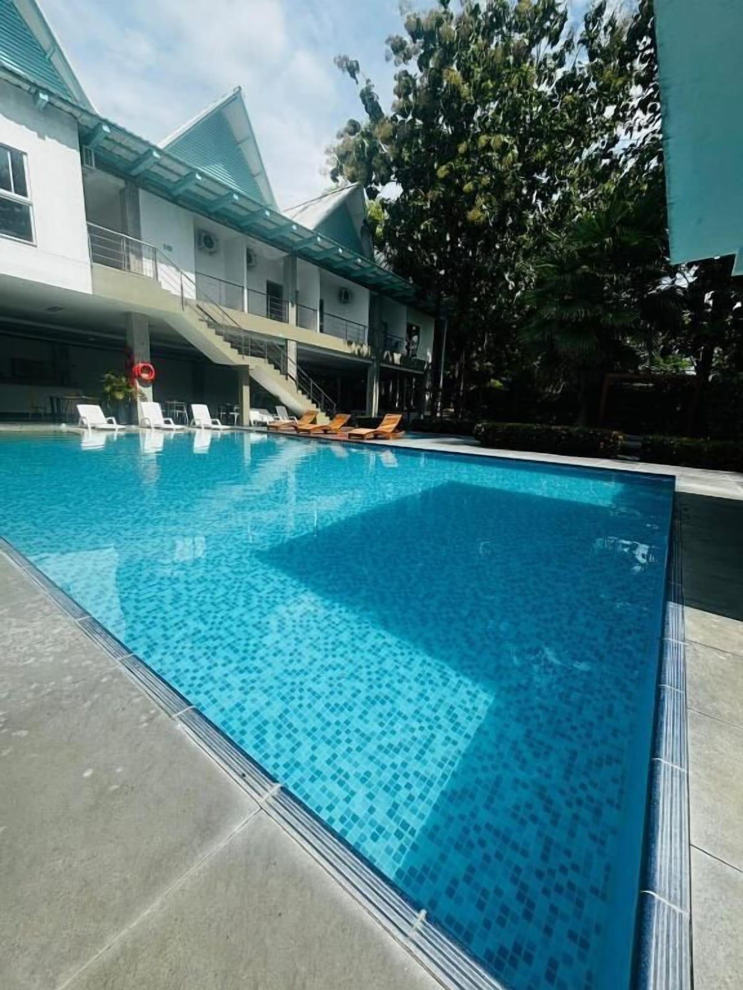 Varios Hotel Puerto Triunfo