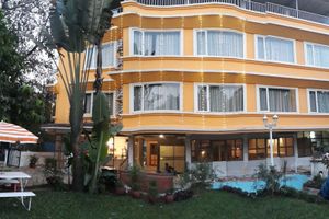 Alojamiento - Lake View Resort