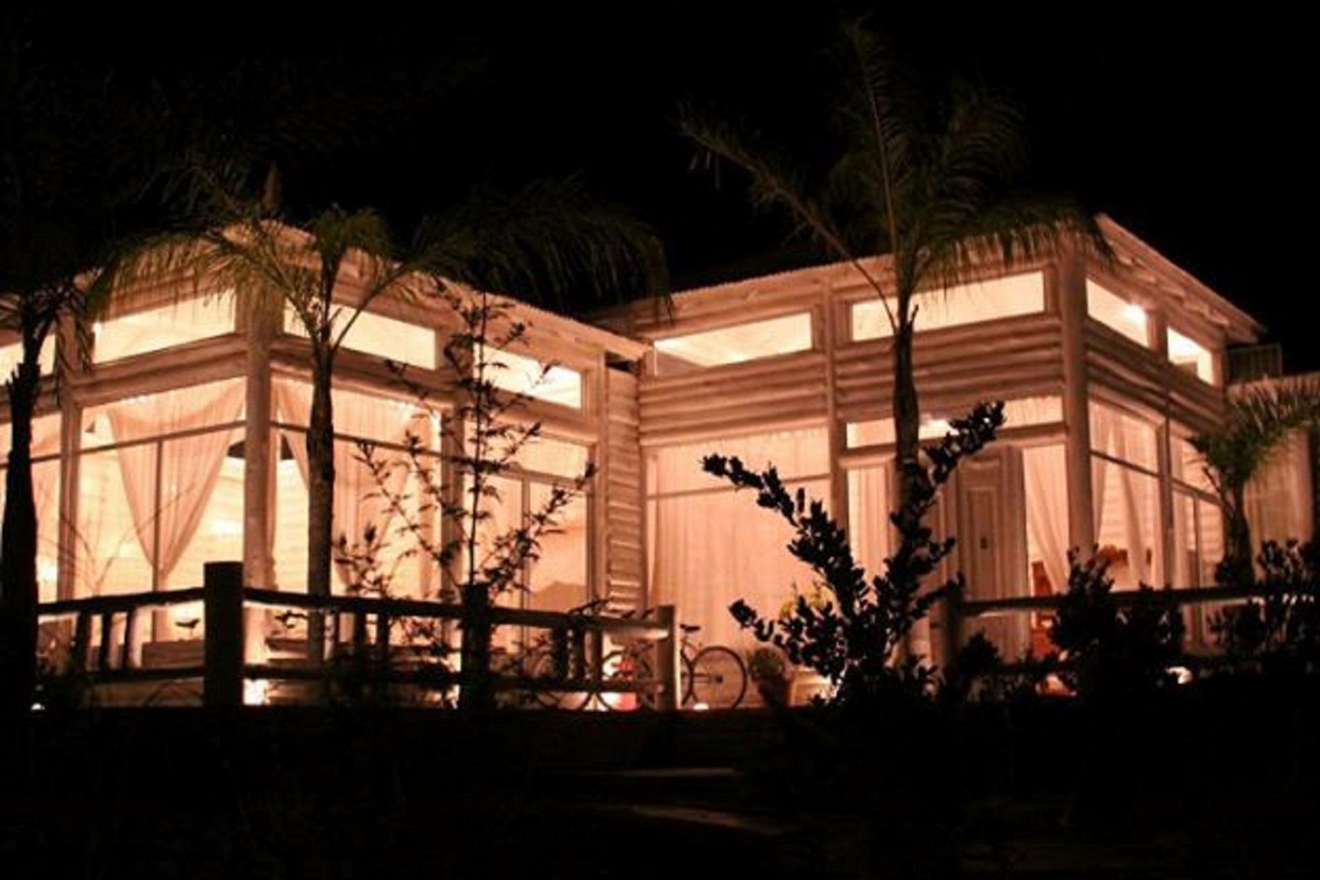 Vista Exterior El Destino Posada