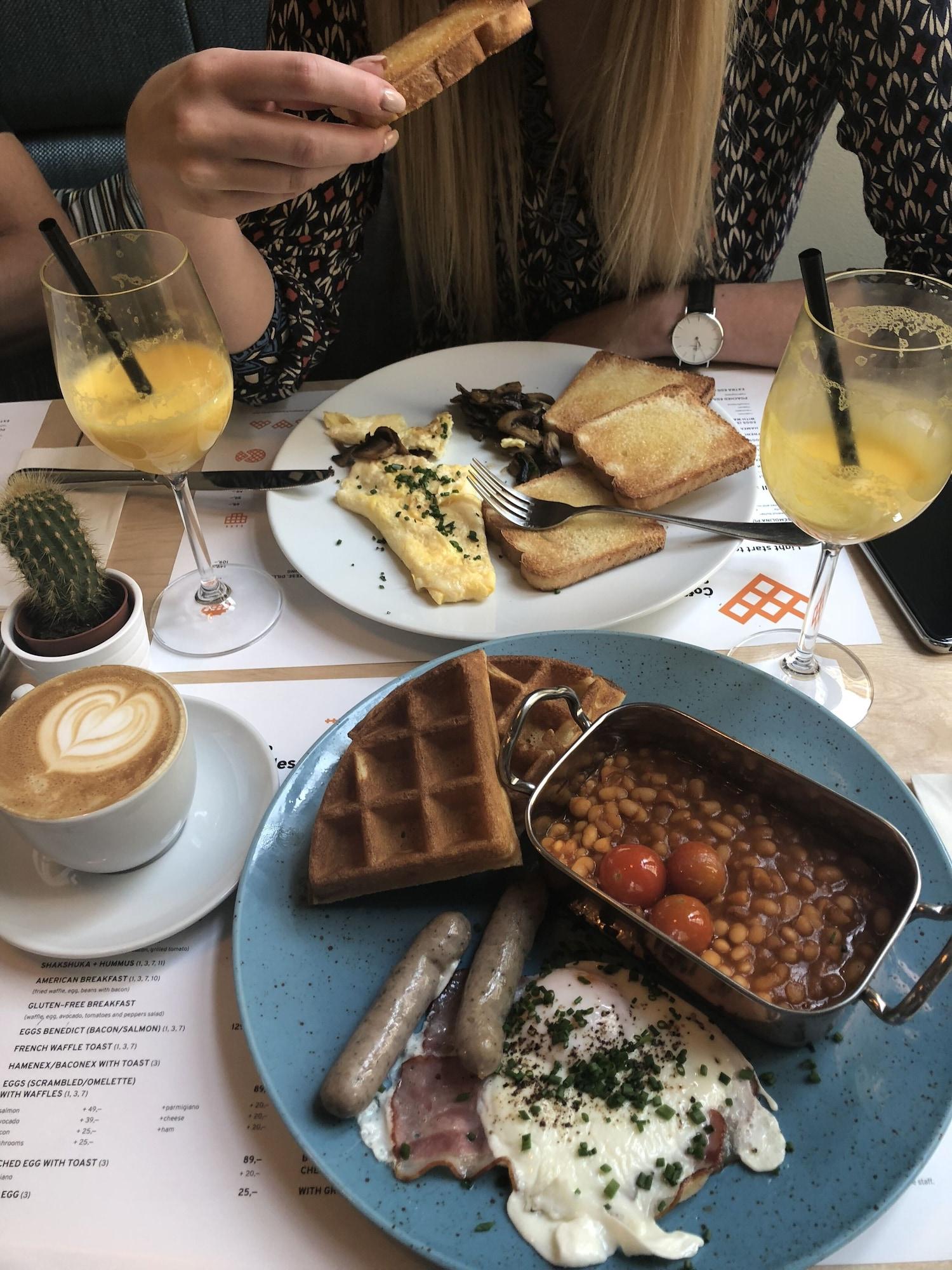 Restaurant High Heaven Residence