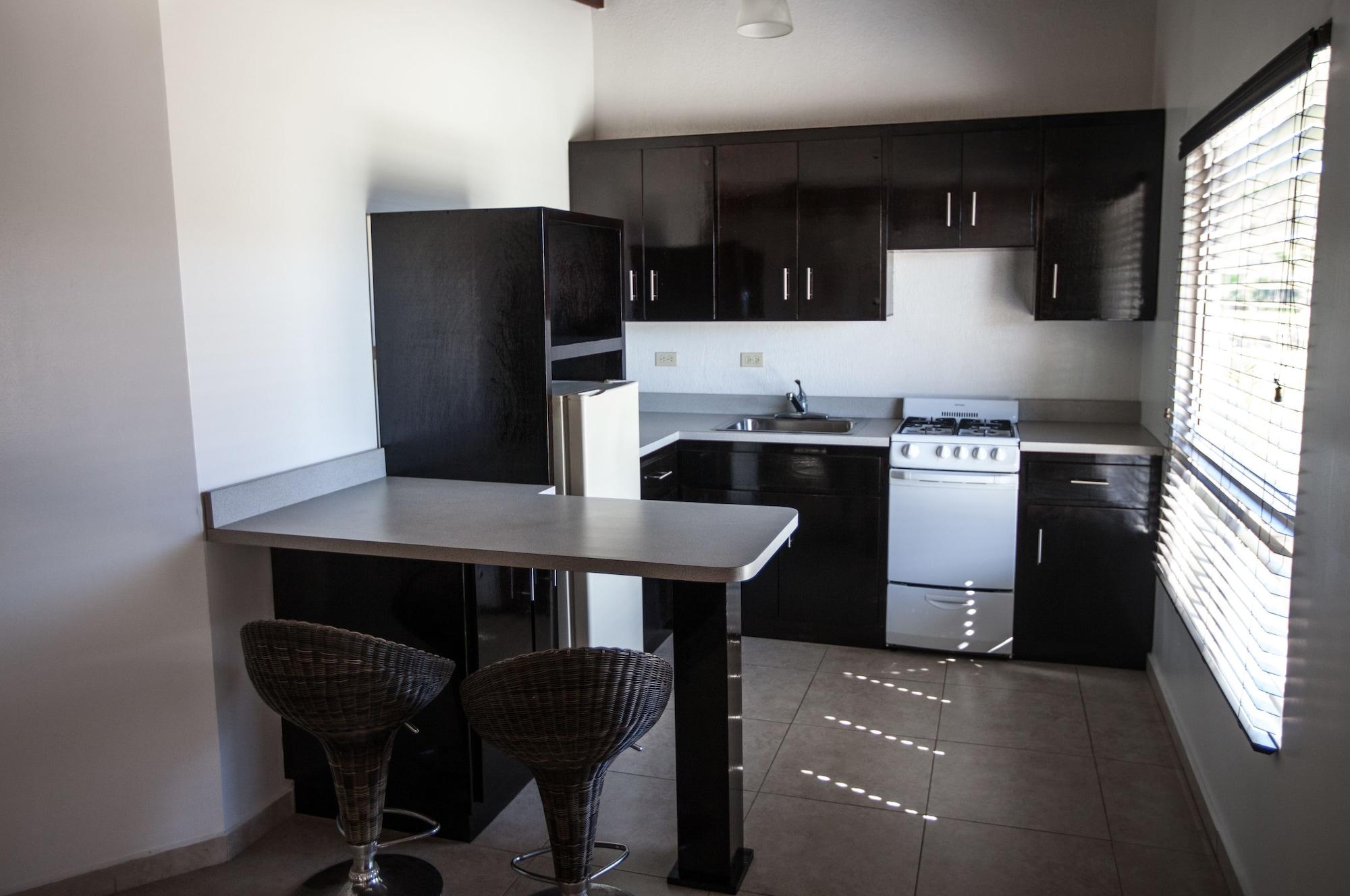 Equipamiento de Habitación California Villas y Hotel