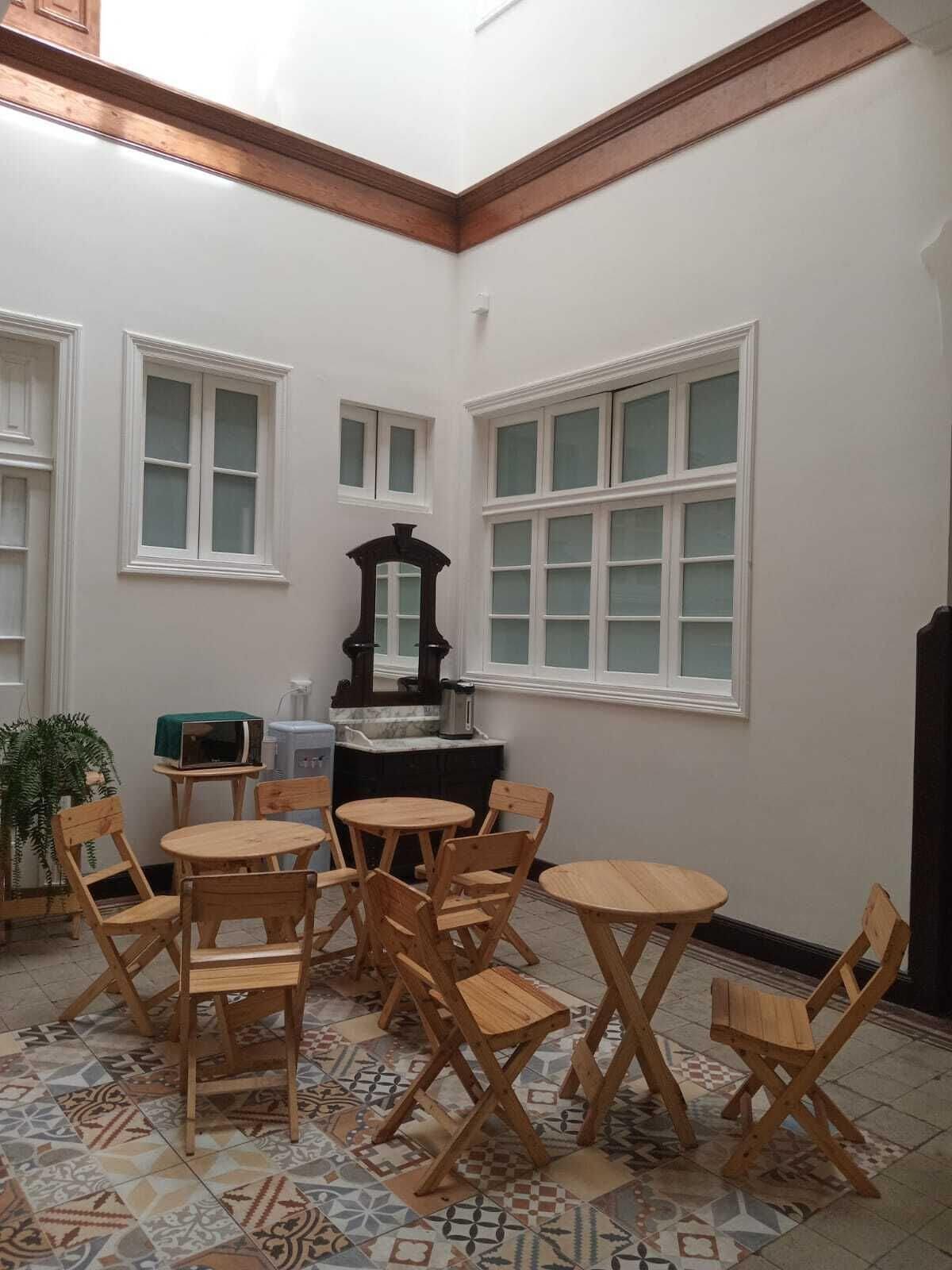 Comodidades del Alojamiento Hospedaje Colville a 1 cuadra de Plaza Mayor de Lima