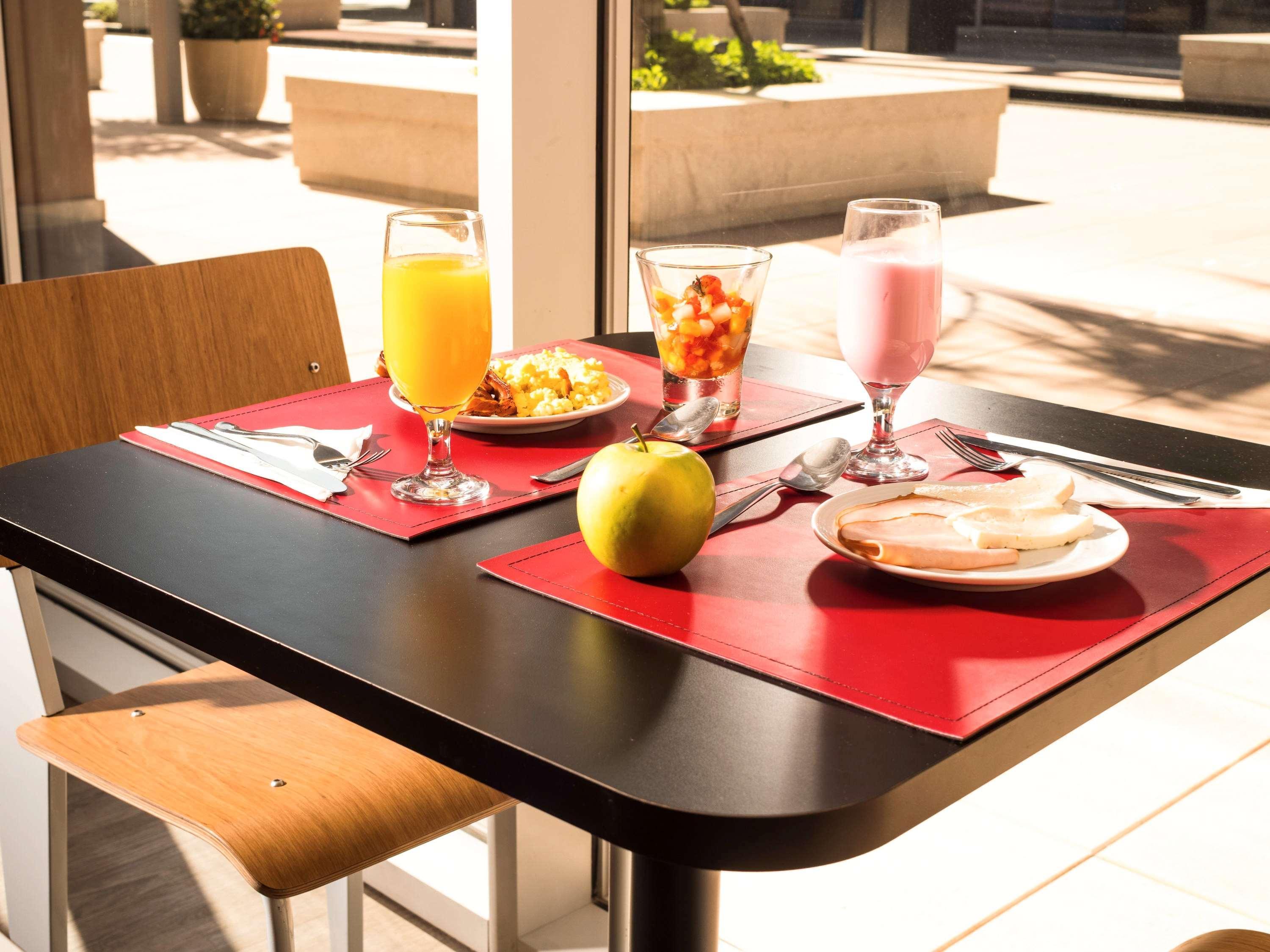 Restaurant Ibis Rio Porto Atlantico