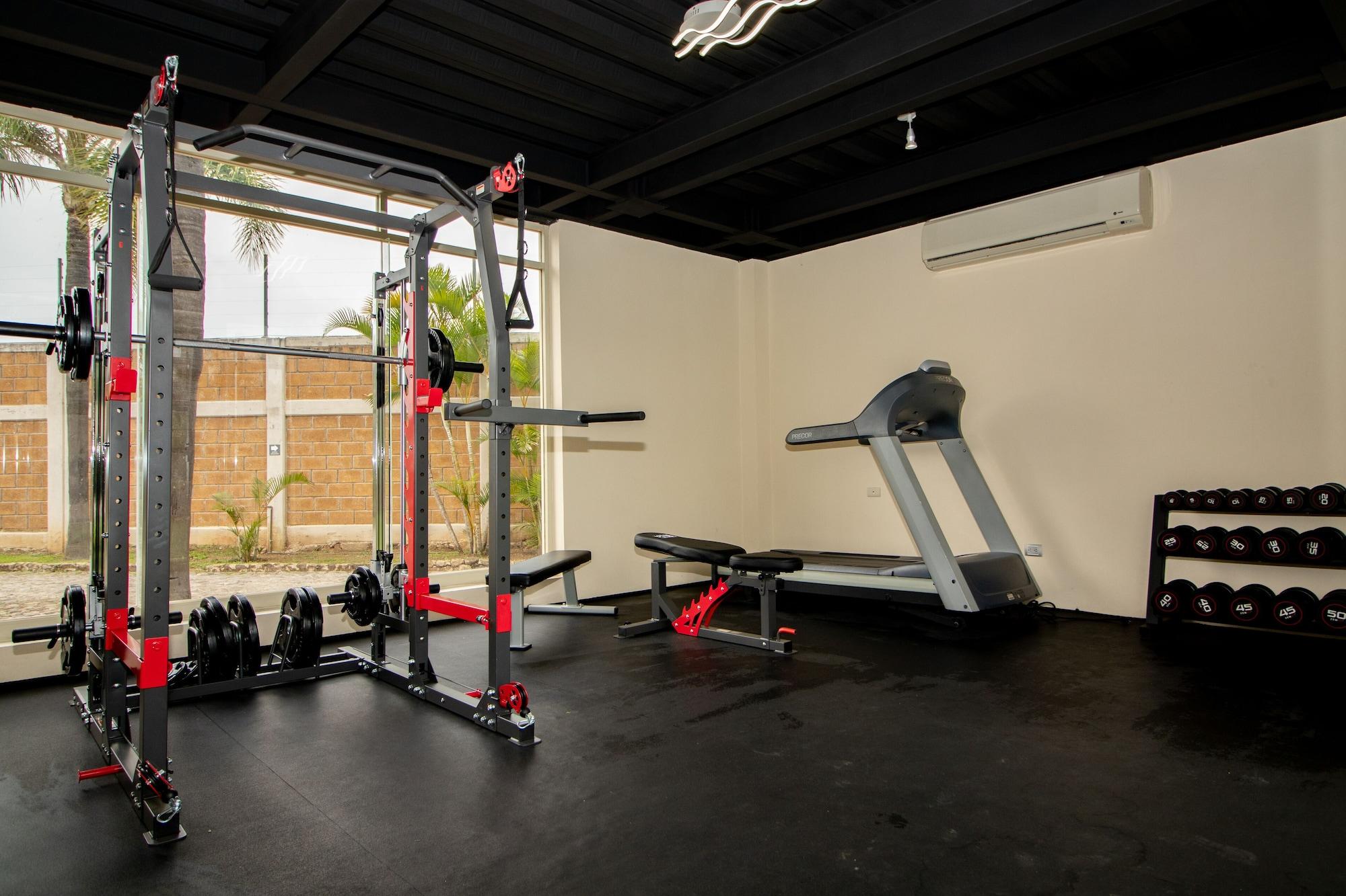 Gimnasio Alilo by Muuk