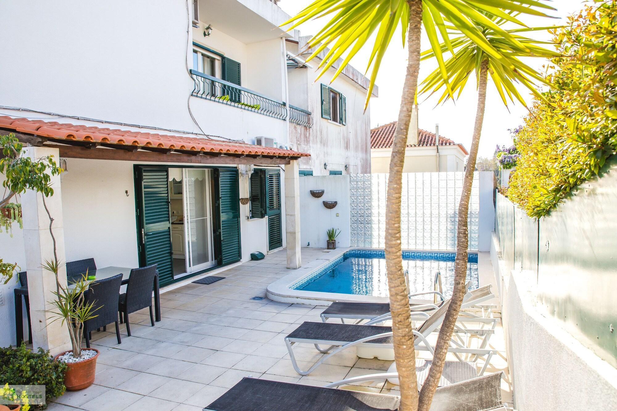 Instalaciones Recreativas Help Yourself Hostels Carcavelos Coast