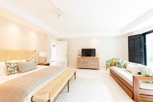 Renta Vacacional - Fully remodeled unit inside the gates in Punta Mita