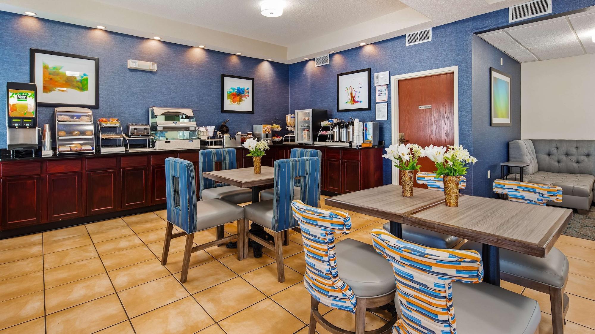 Restaurant Best Western Hiram Inn & Suites