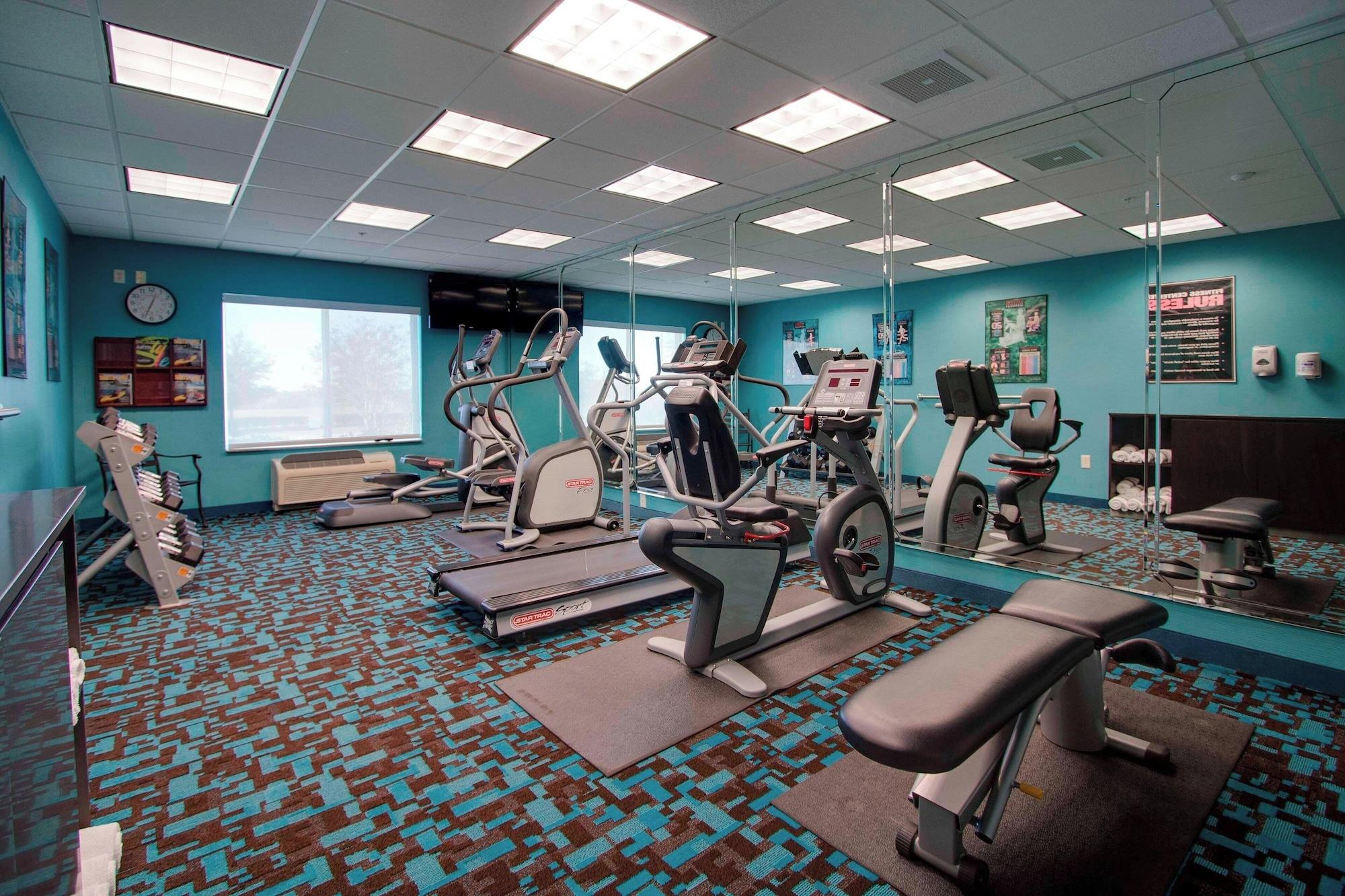 Gimnasio Fairfield Inn & Suites by Marriott Clermont