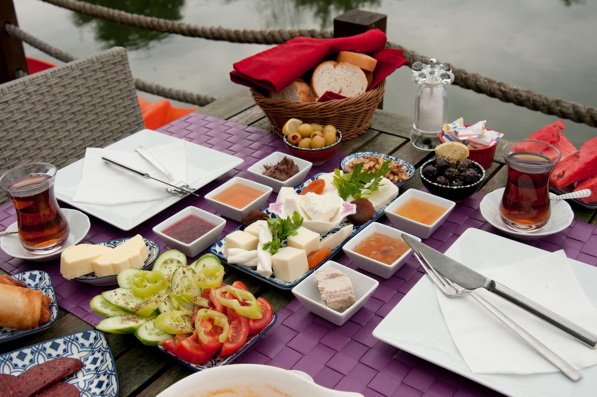 Restaurant Ağva Nehir Evi Butik Hotel