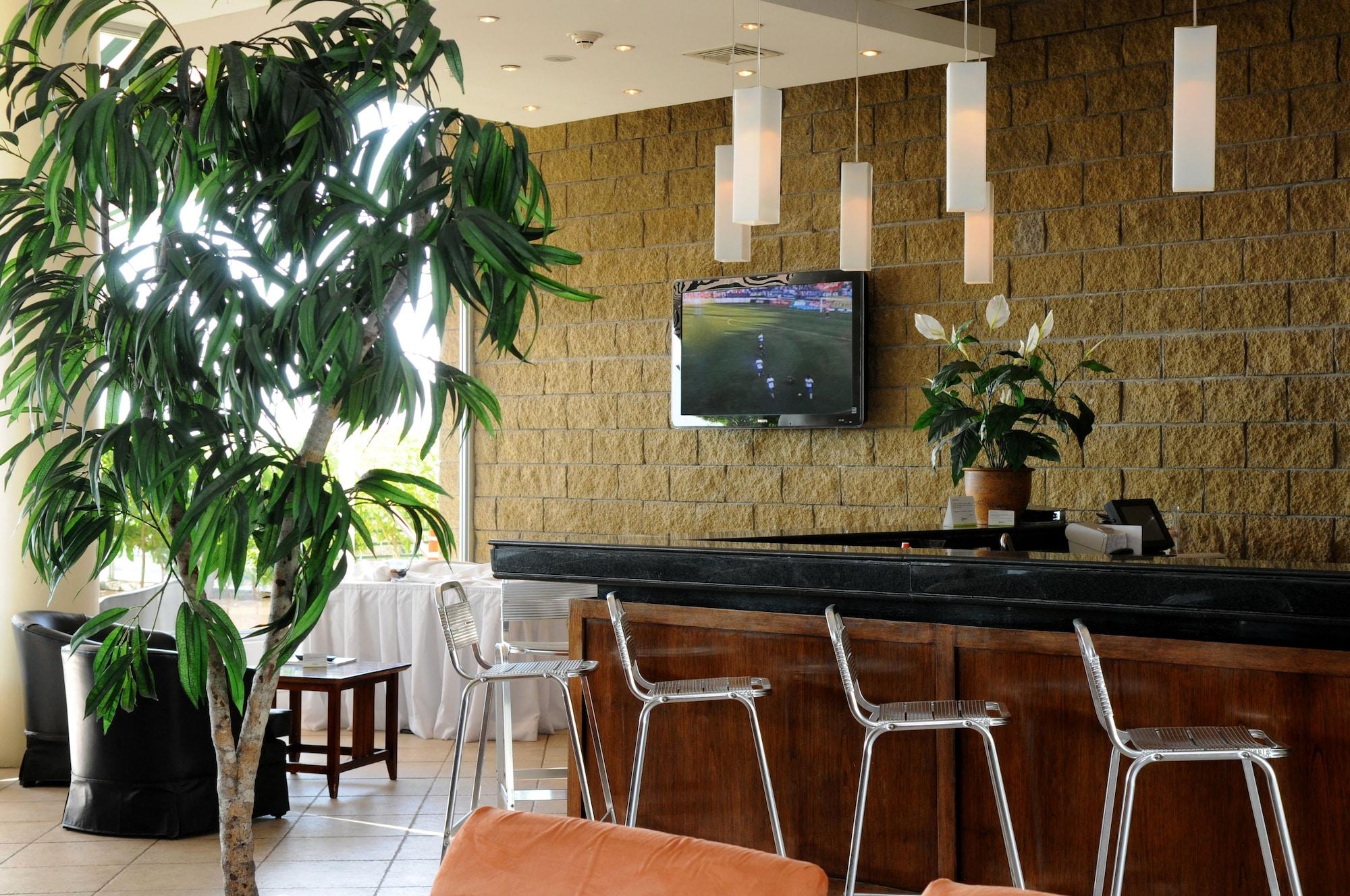 Bar/Salón NH Antofagasta