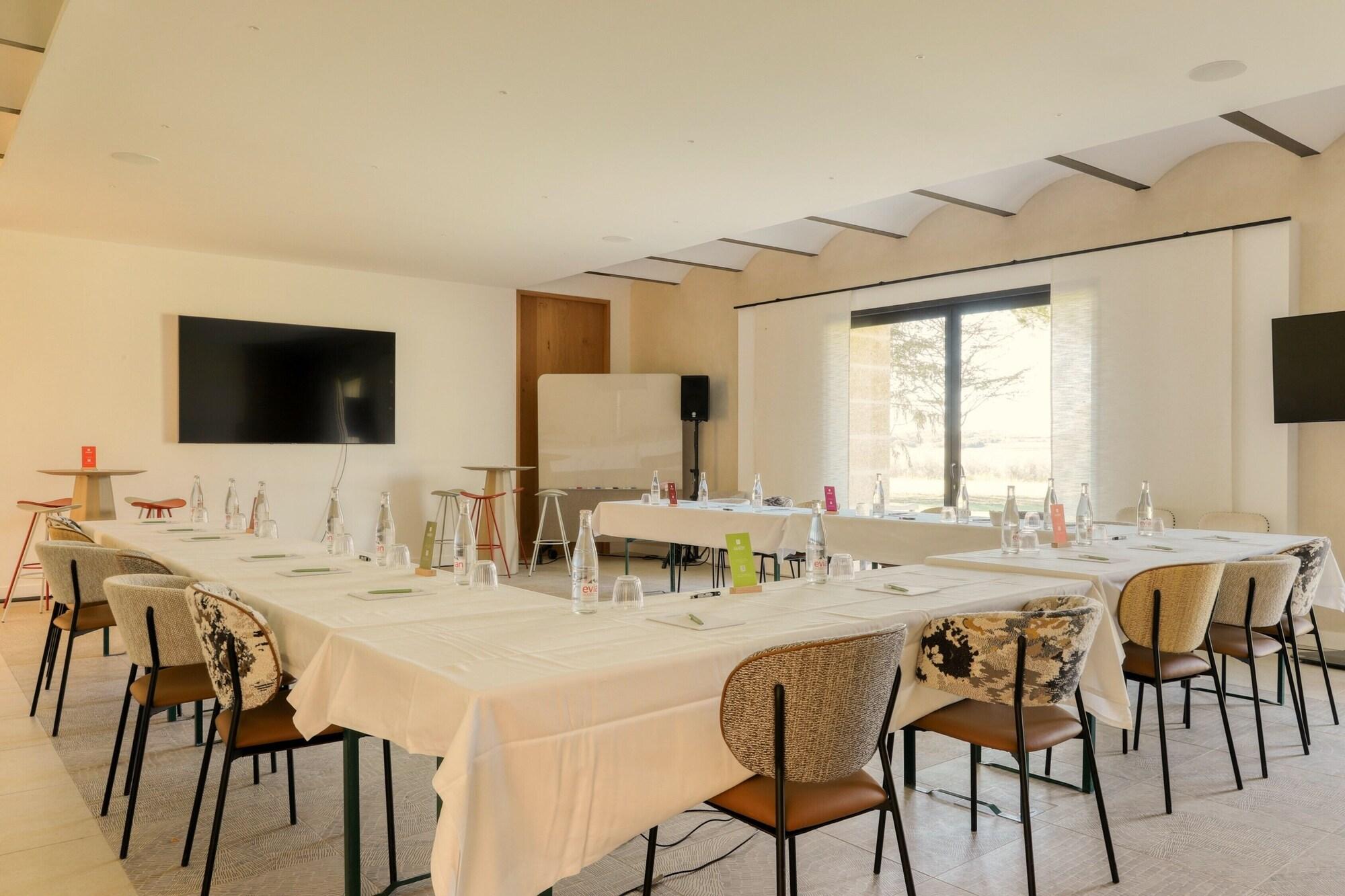 Sala de Reuniones Domaine de Panéry