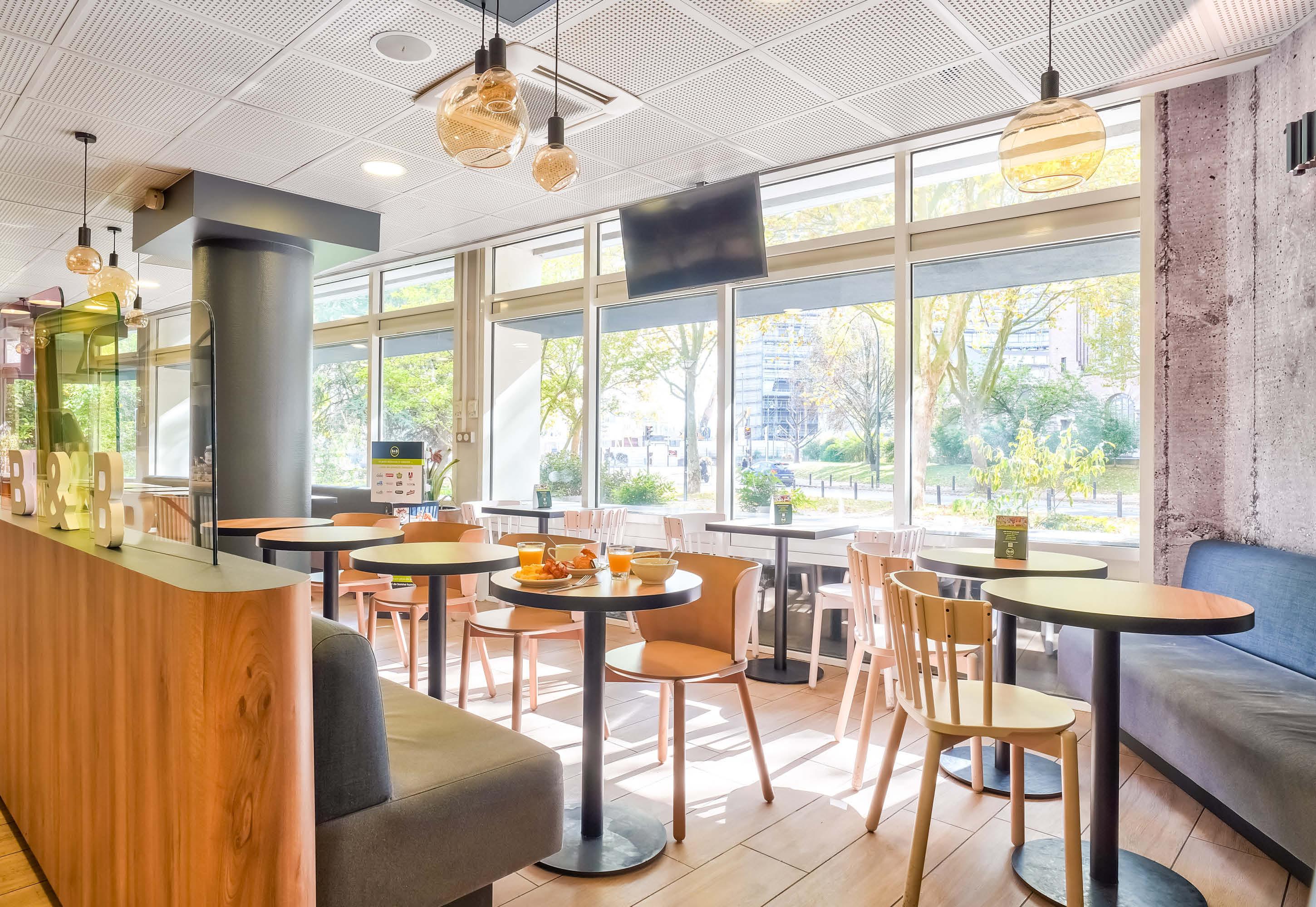 Restaurant B&B HOTEL Paris Malakoff Parc des Expositions