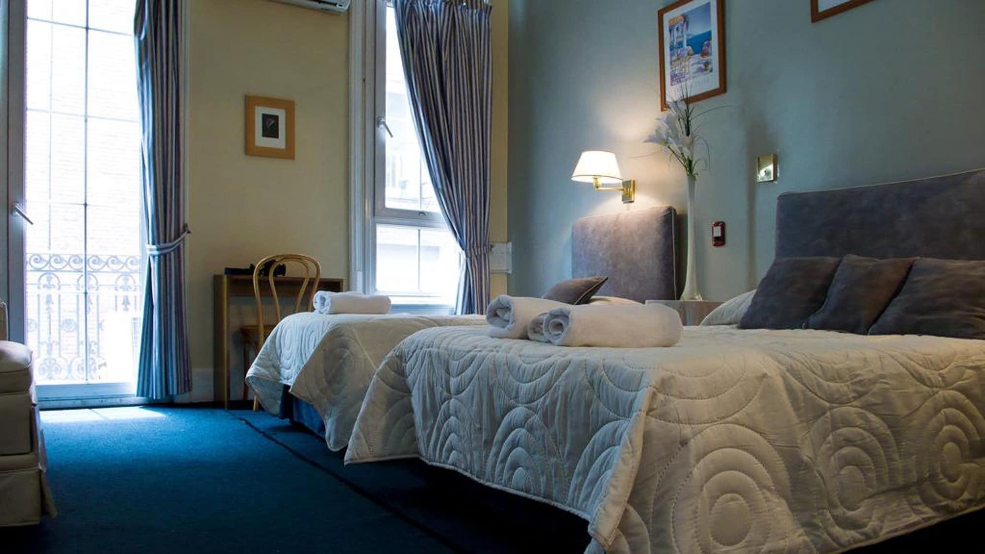 Varios Hotel Frossard