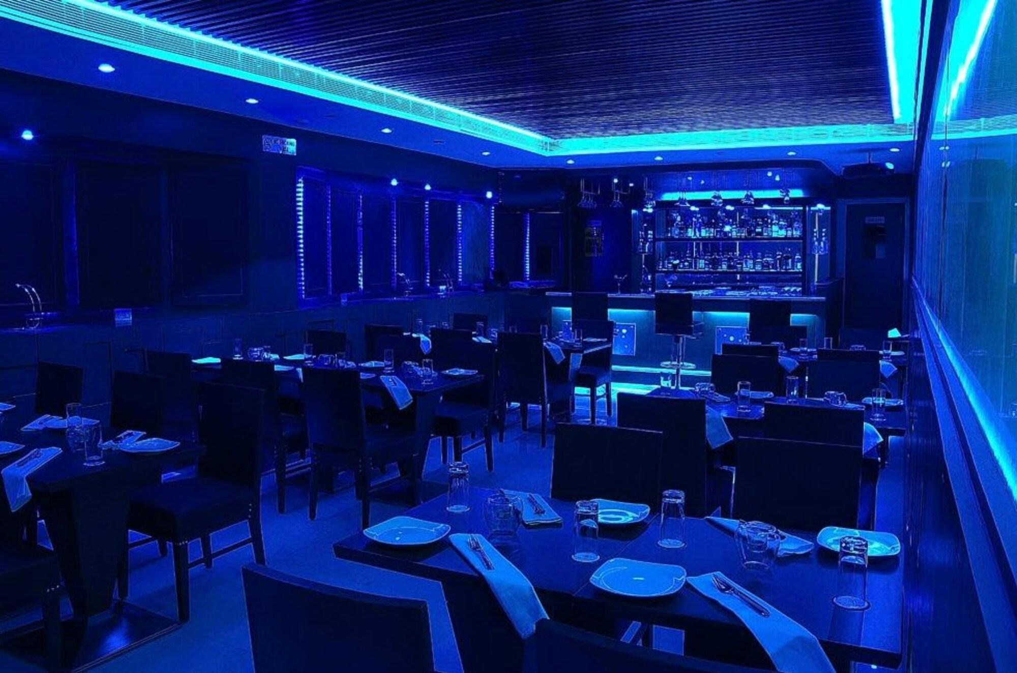 Bar/Salón Hotel Regent Continental