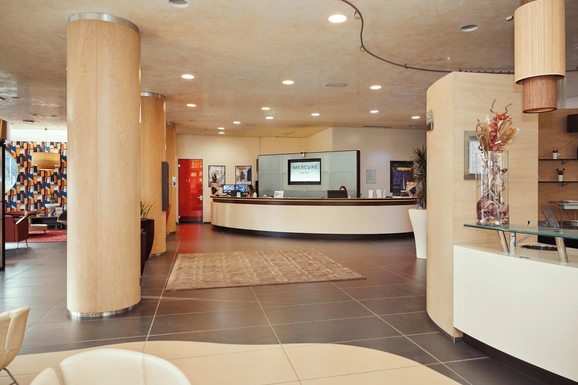 Vista Lobby Mercure Siracusa Prometeo