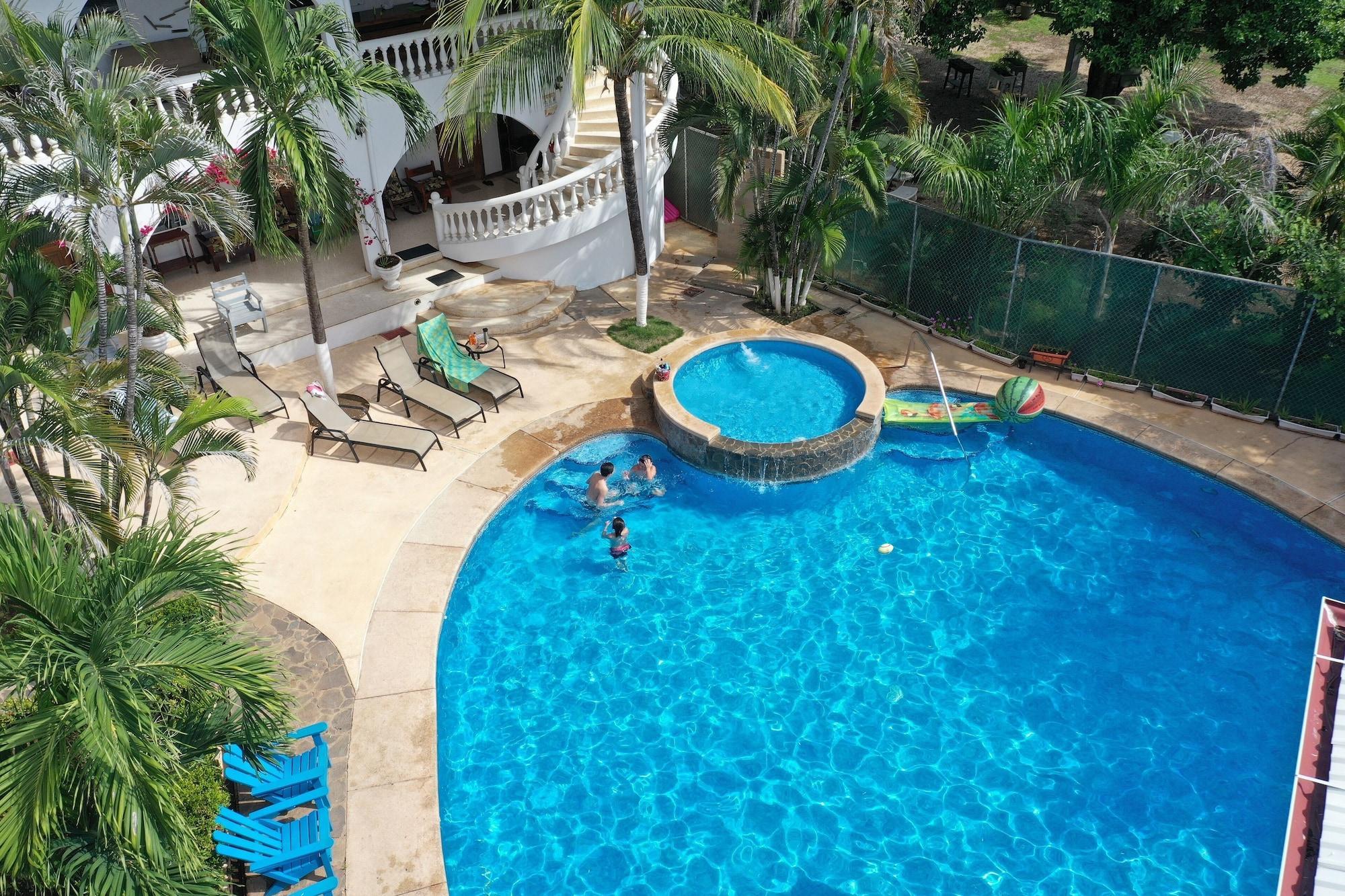Vista Piscina Hotel Mar Rey