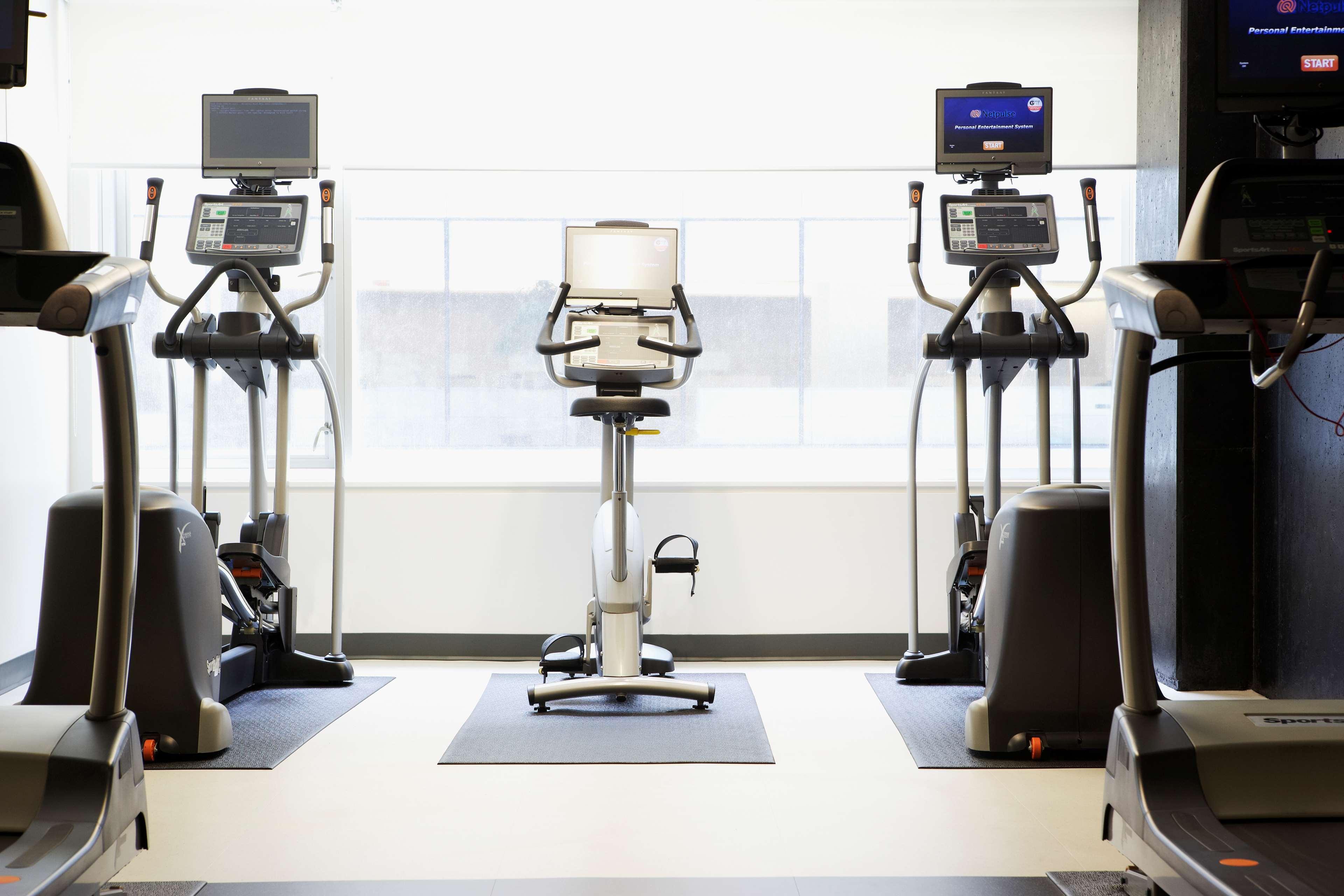 Instalaciones Recreativas Le Germain Hotel Maple Leaf Square