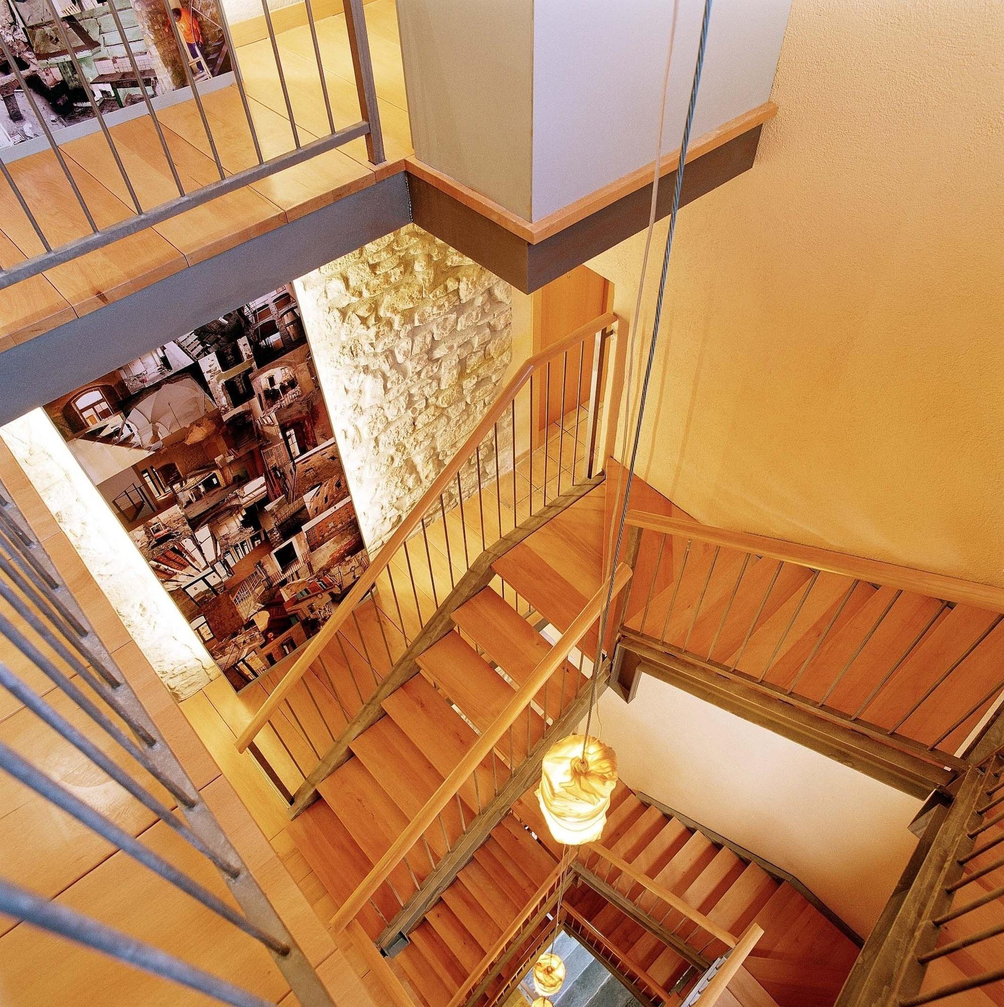 Varios Urbi Apartments