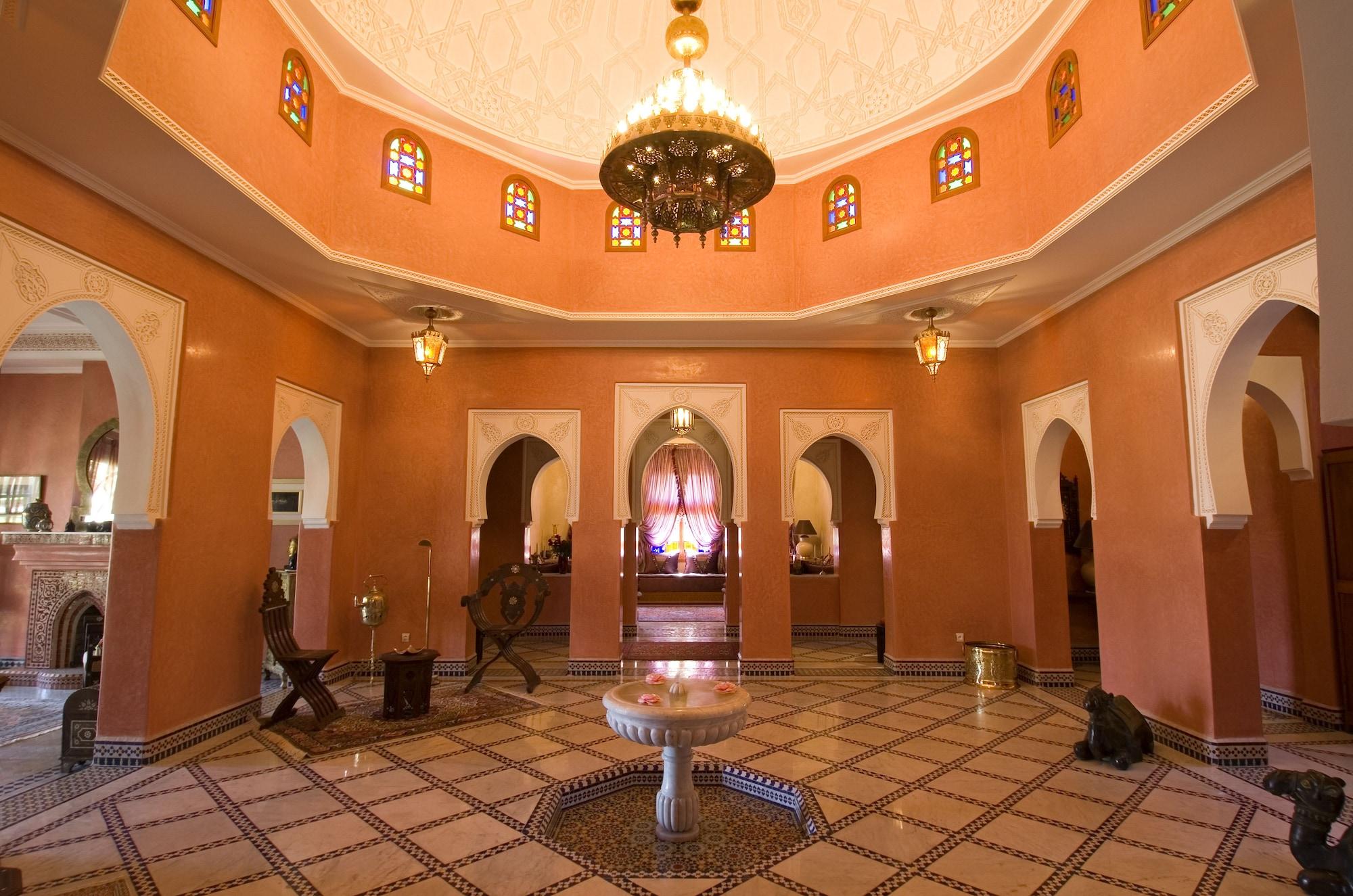 Vista Lobby Dar Kantzaro