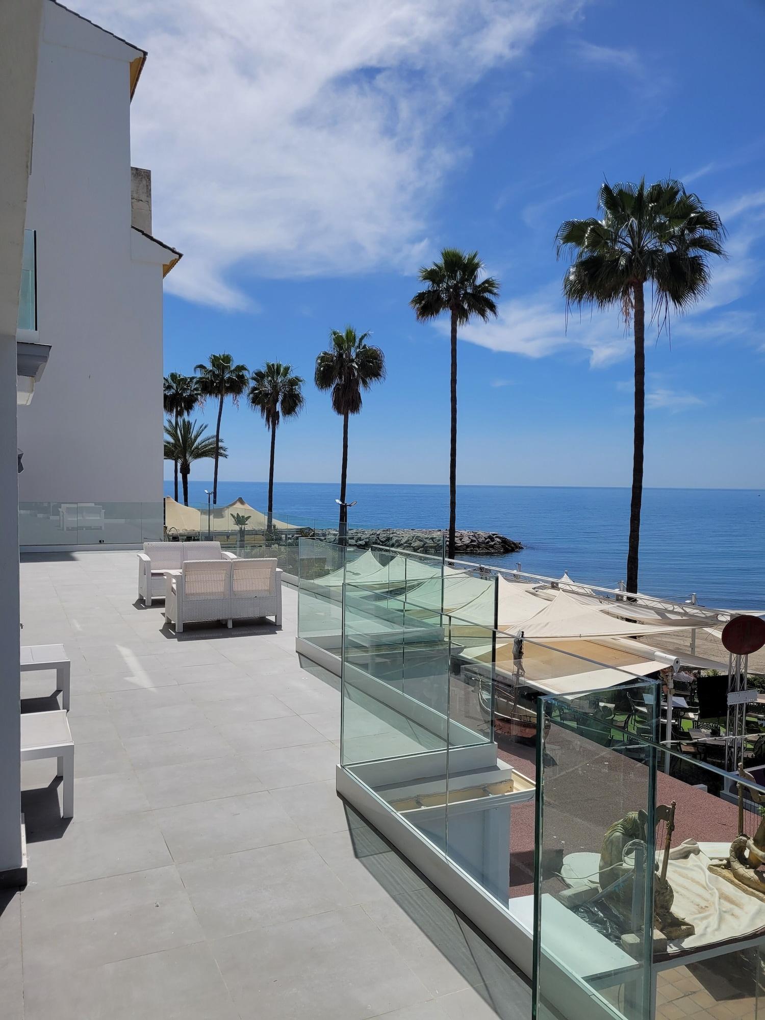 Equipamiento de Habitación B51 Executive Flats Marbella Puerto Banus