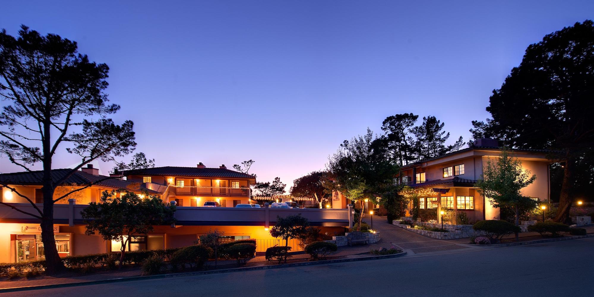 Varios Horizon Inn and Ocean View Lodge