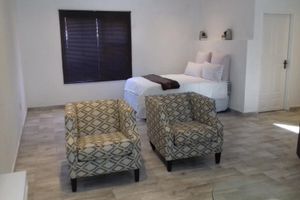 Alojamiento - Mayberrypark Guest Lodge