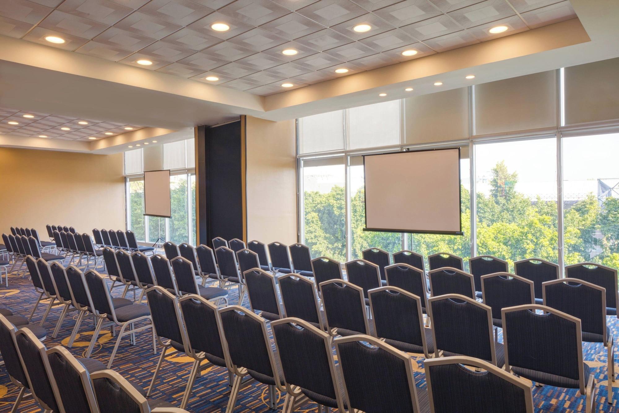 Instalaciones Recreativas Courtyard by Marriott Queretaro