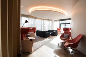 Alojamiento - Holiday Inn Express Paris - CDG Airport by IHG