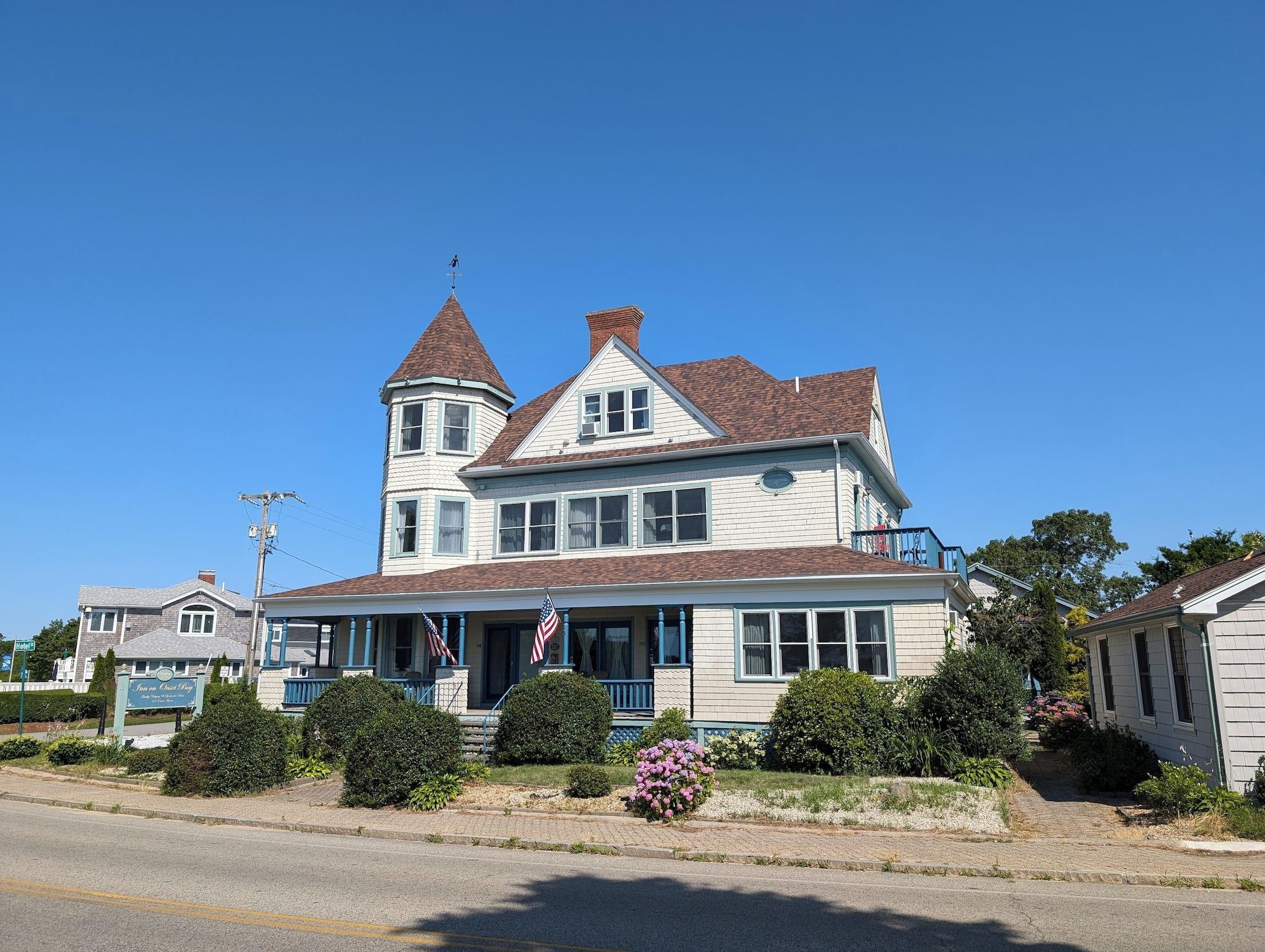 Vista Exterior The Inn on Onset Bay