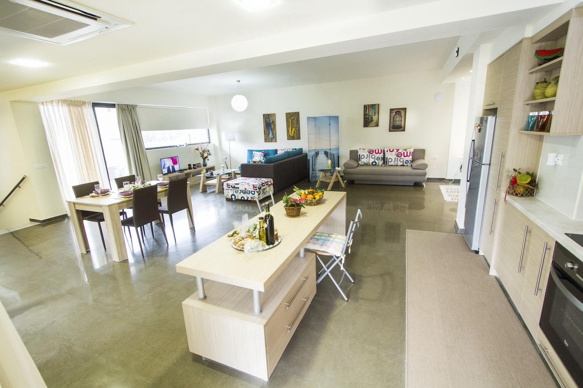 Varios Campagna Mare