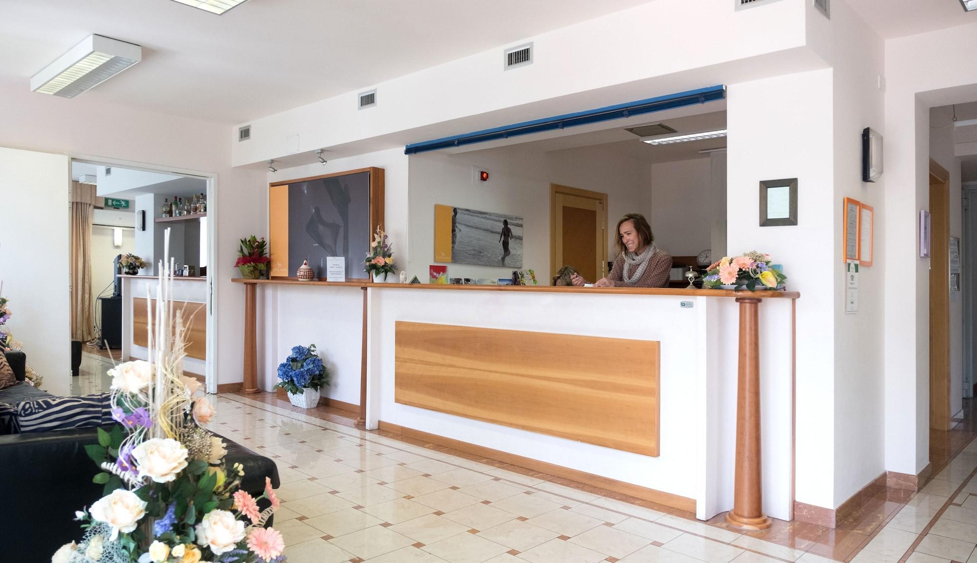 Vista Lobby Hotel Maita