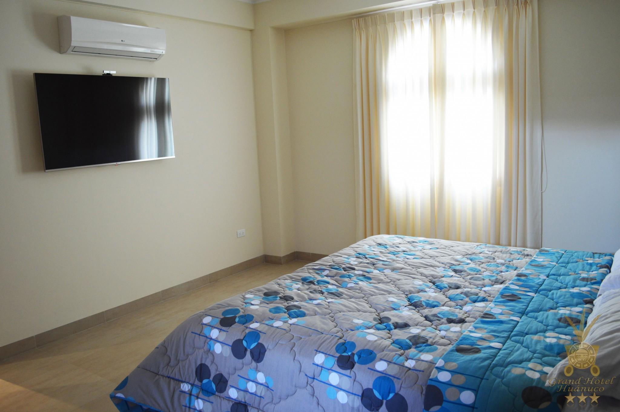 Habitación Grand Hotel Huanuco