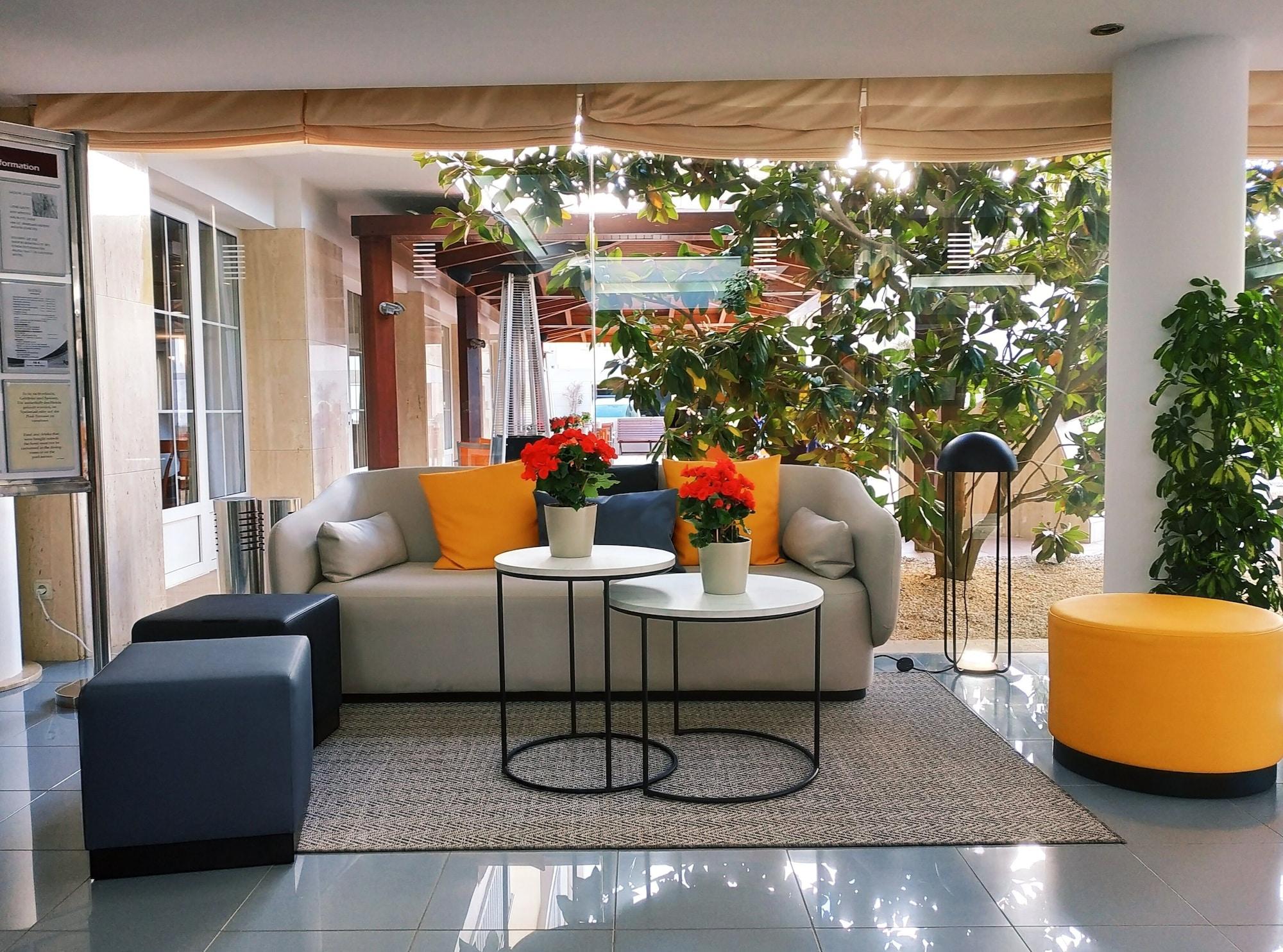 Vista Lobby Hotel Capricho